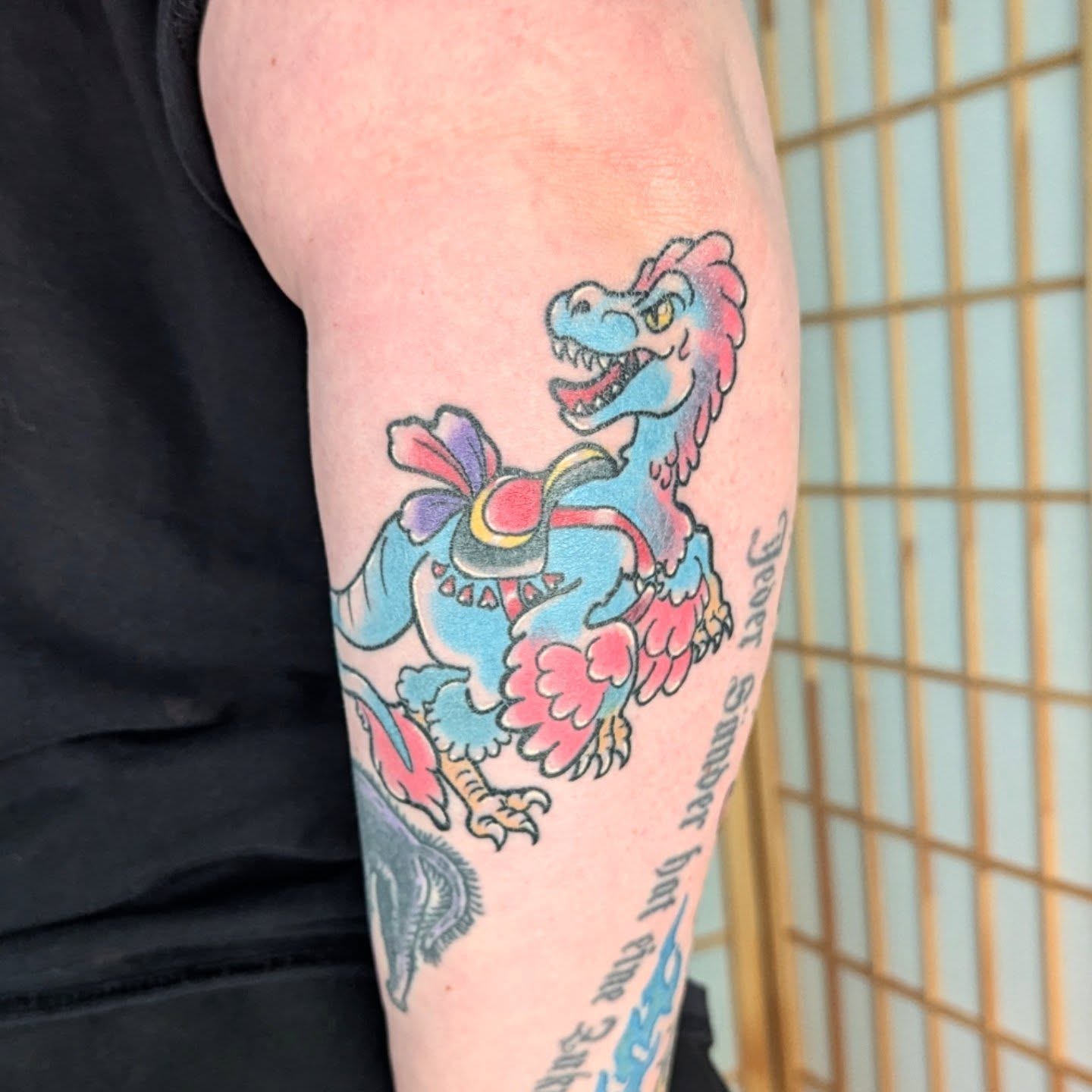 Dinosaur American traditional tattoo on the forearm by Nico Capriotti ๐ณ๏ธโ๐