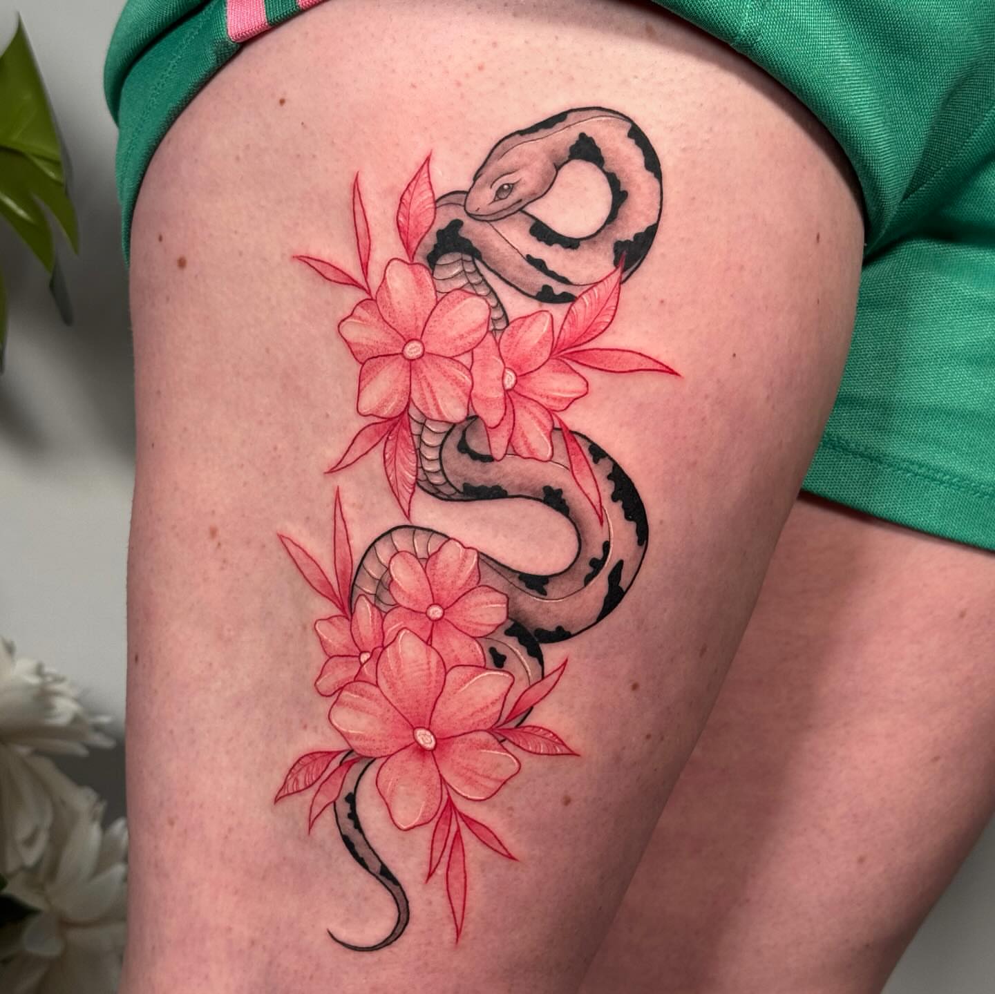 Tattoo by @inkbyleah_ — new_school, ornamental