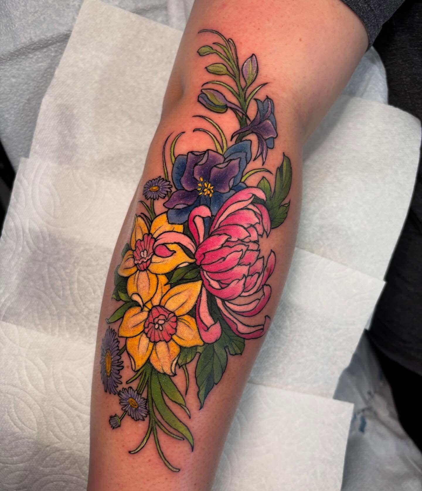 Floral bouquet new school tattoo on the forearm by ✨REiD✨