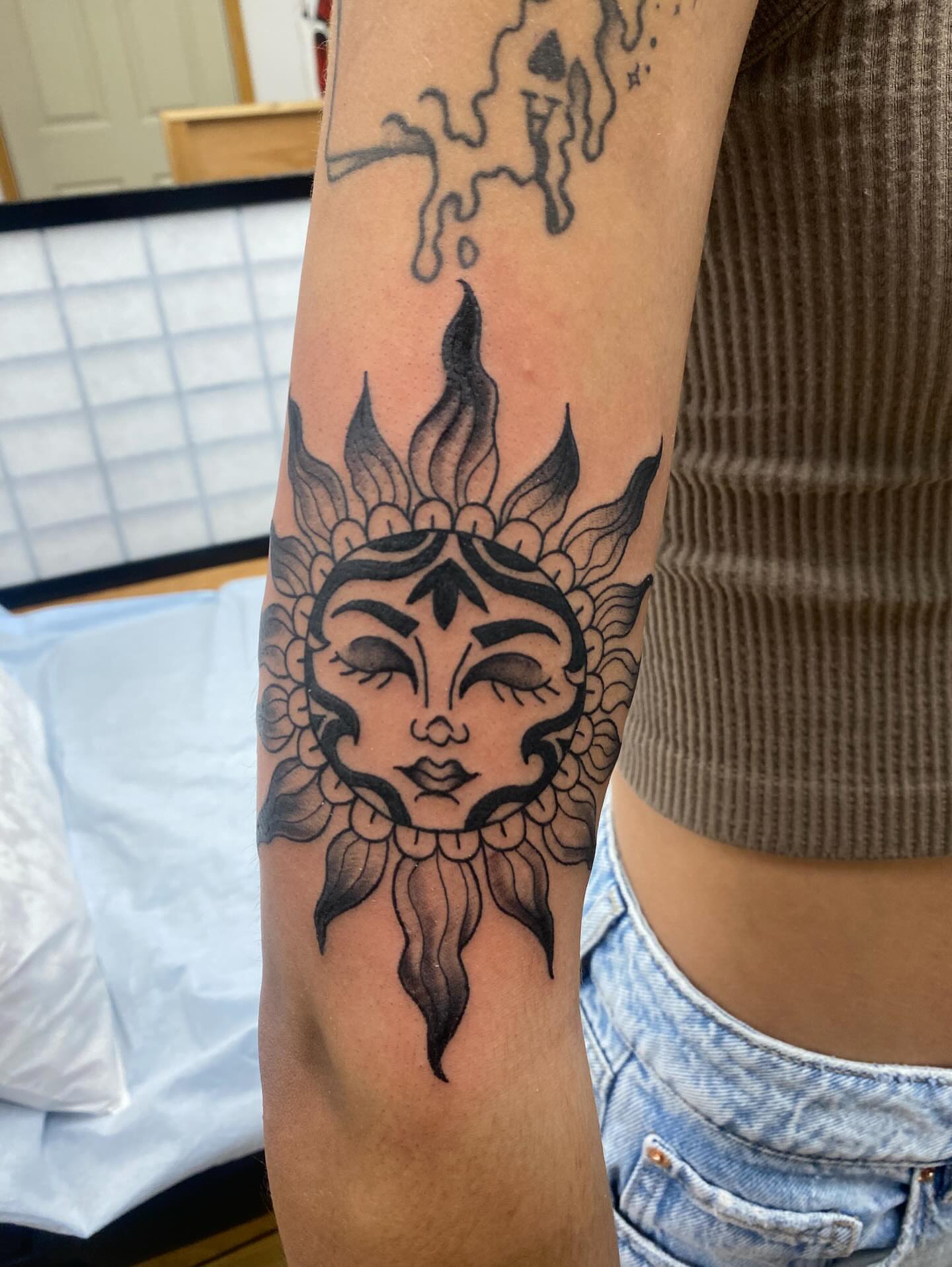 Tattoo by @meadowzmodificationz — black_and_grey