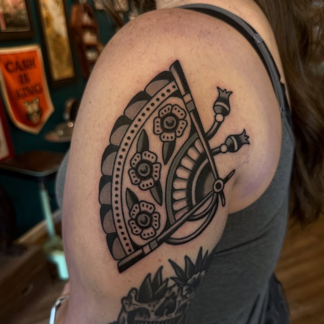 Tattoo by @erintat2 โ american_traditional