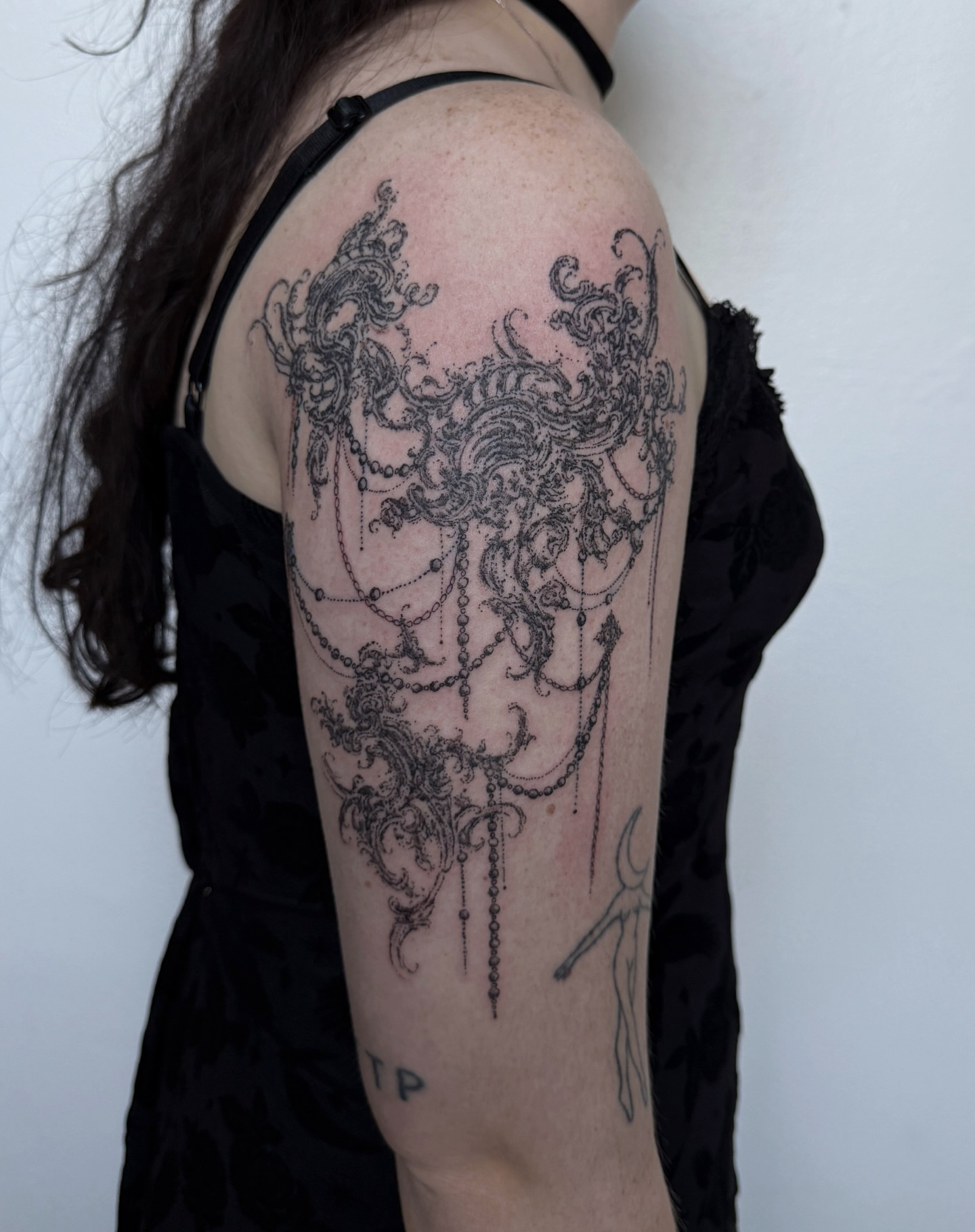 Ornate floral design ornamental tattoo on the shoulder by Penelope