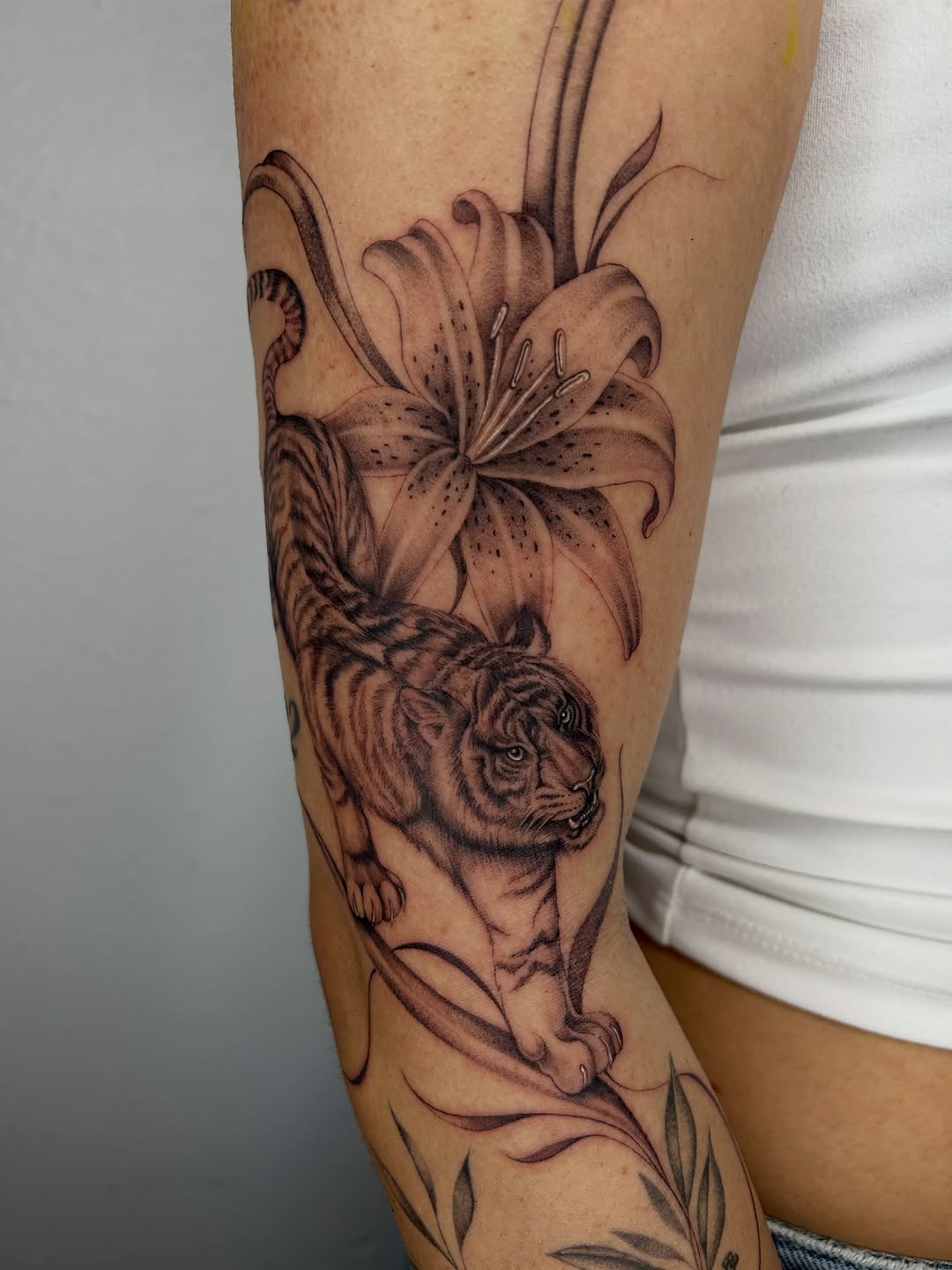 Tattoo by @tesnusa — realism, black_and_grey