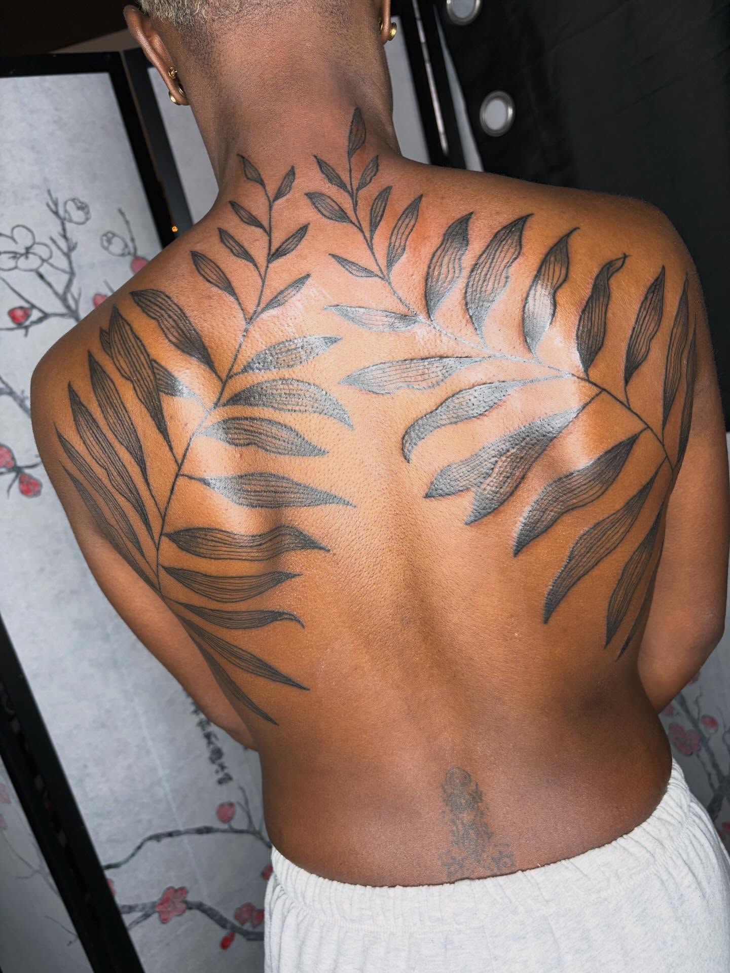 Tattoo by @sumertattoos — black_and_grey