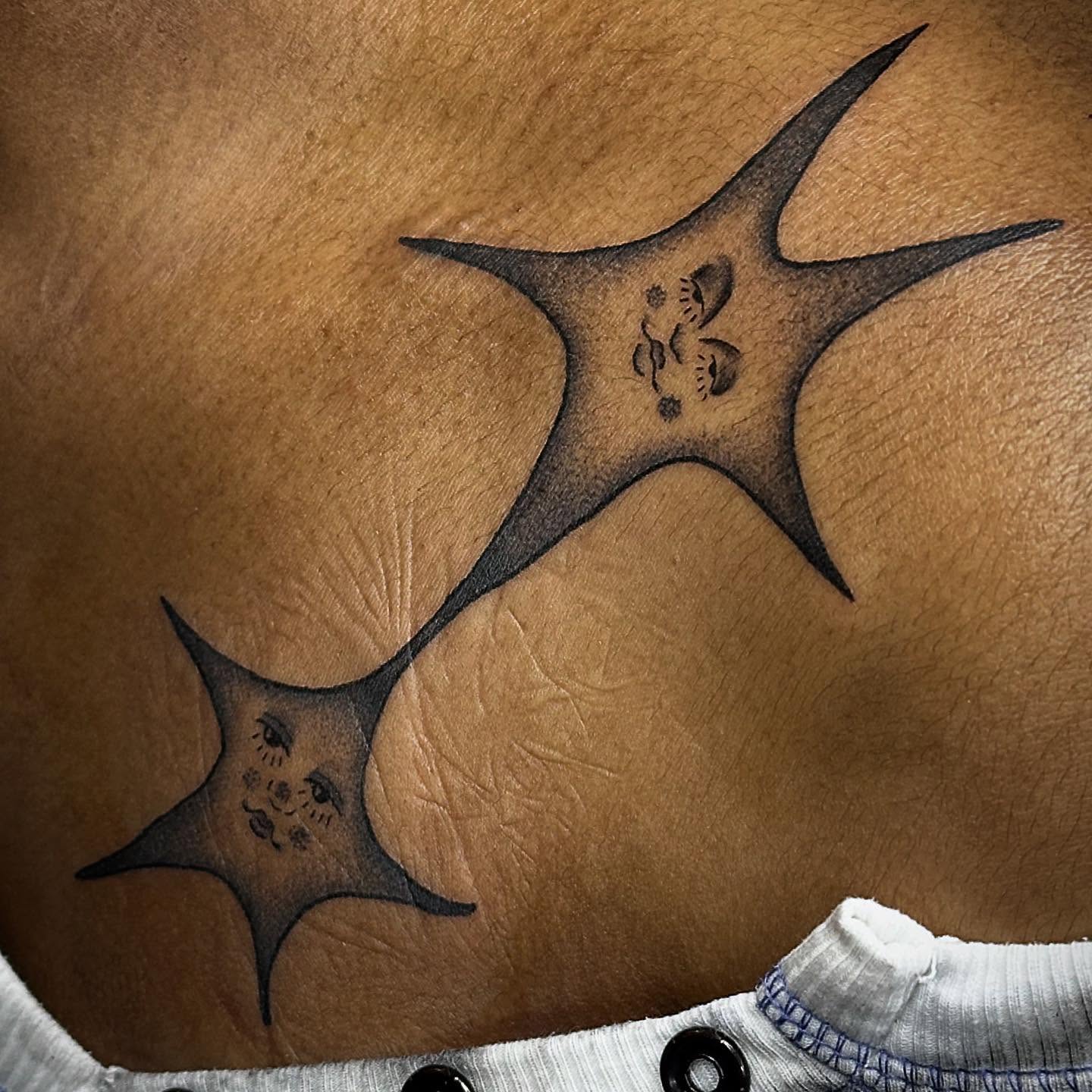 Starfish geometric tattoo on the torso by 𝕳𝖆𝖓𝖓𝖆𝖍 𝕮𝖆𝖓𝖋𝖎𝖊𝖑𝖉 ✨ Memphis Tattoo Artist, Memphis, Tennessee
