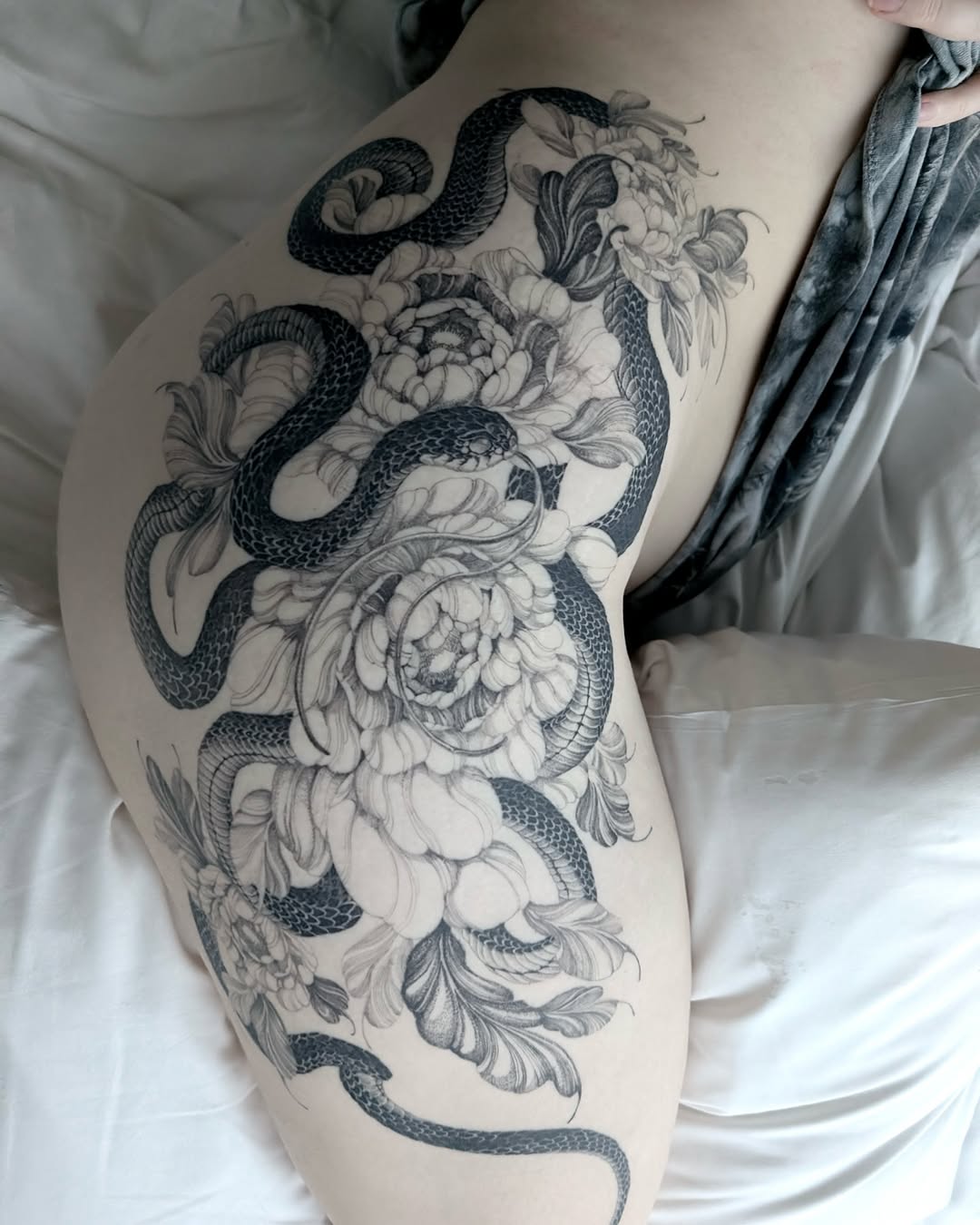 Tattoo by @yongjuntattoo β black_and_grey, realism