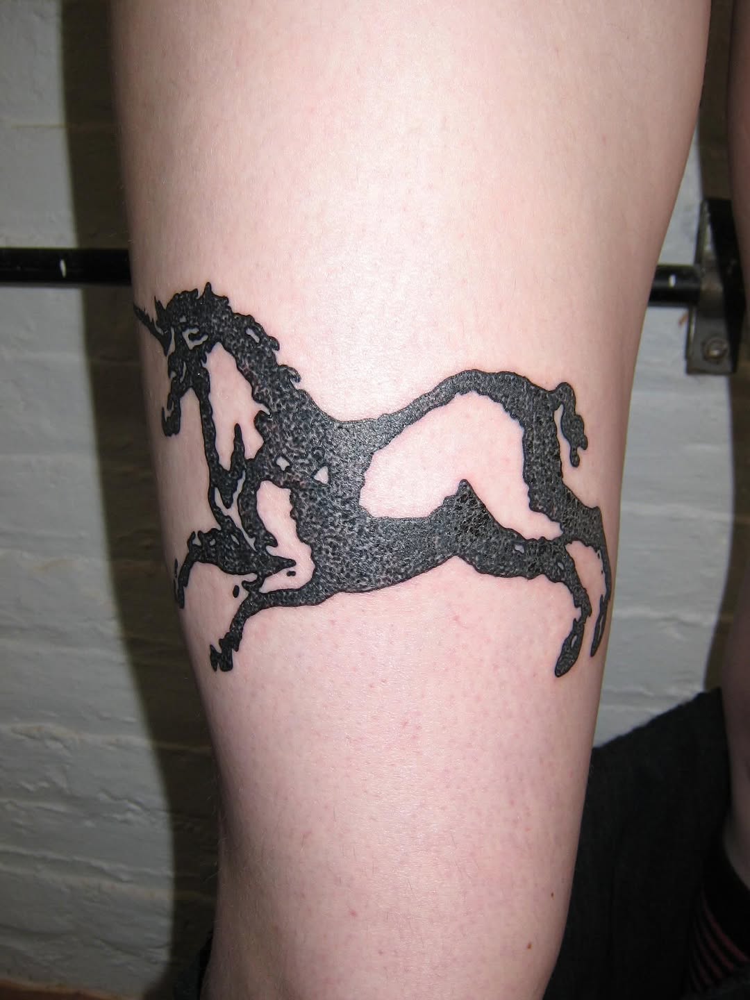 Tattoo by @whatisheavenlike — blackwork