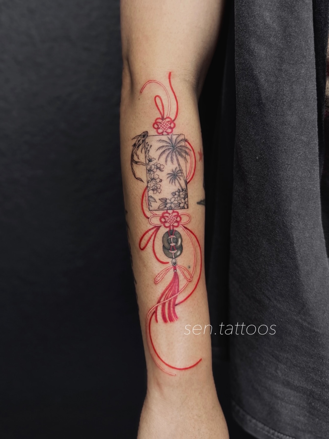 Lantern and floral japanese irezumi tattoo on the forearm by Sen Tattooer