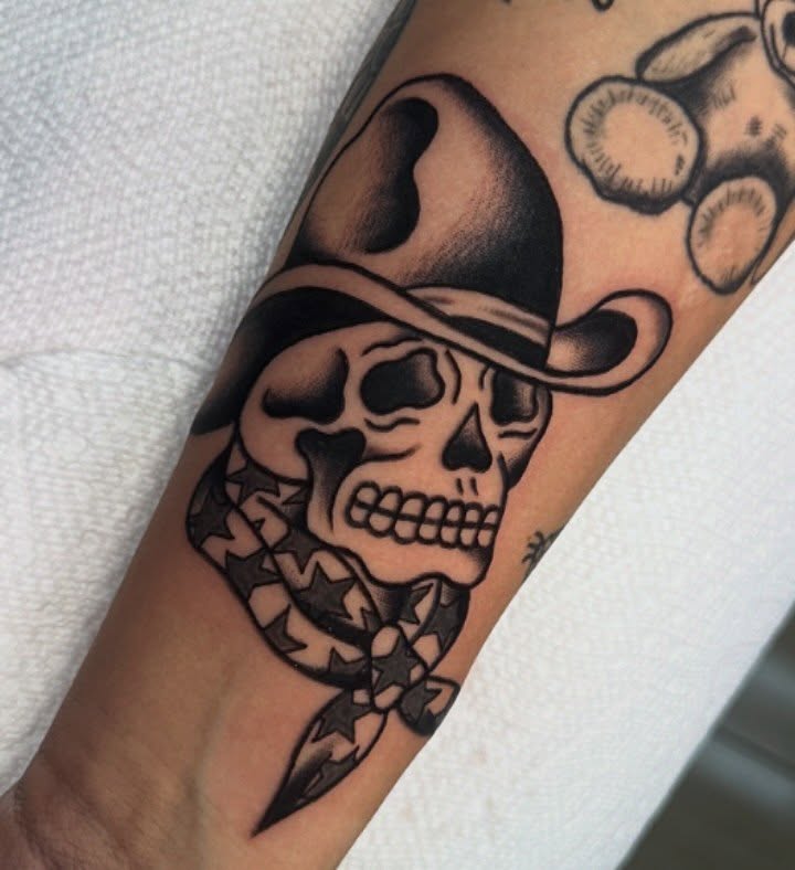 Tattoo by @shanascavellitattoos — american_traditional