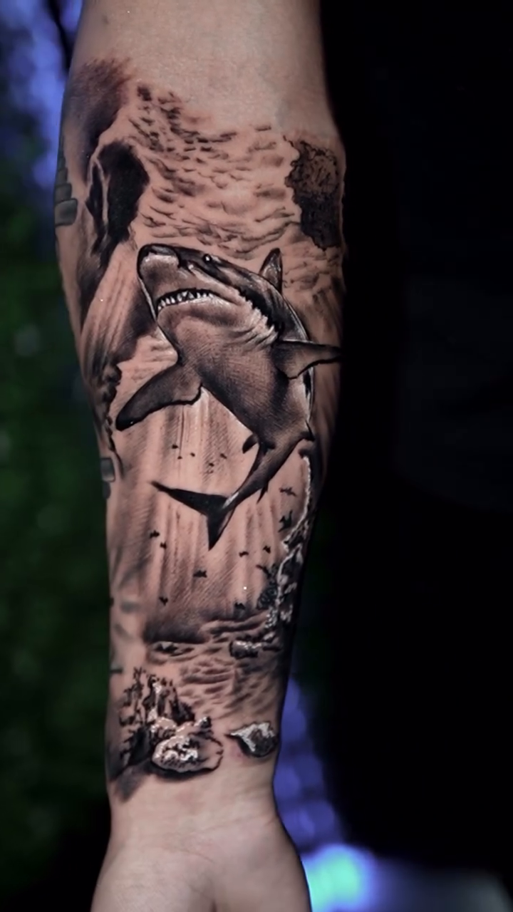 Tattoo by @alfontattoo_ink — realism, black_and_grey