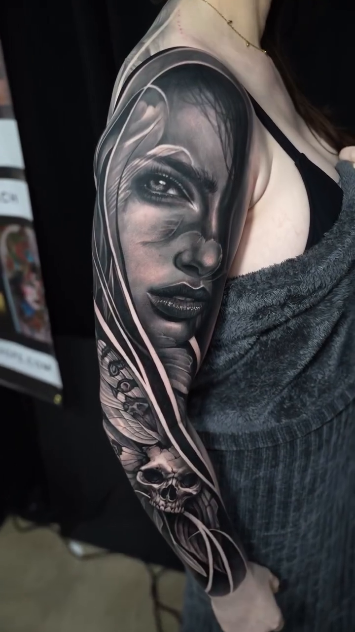 Tattoo by @inkedbydaniela — realism, black_and_grey