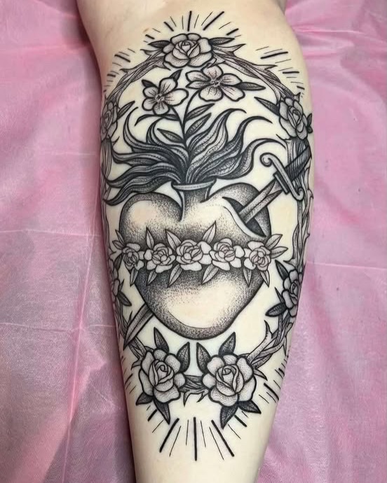 Tattoo by @brianaleflore — black_and_grey
