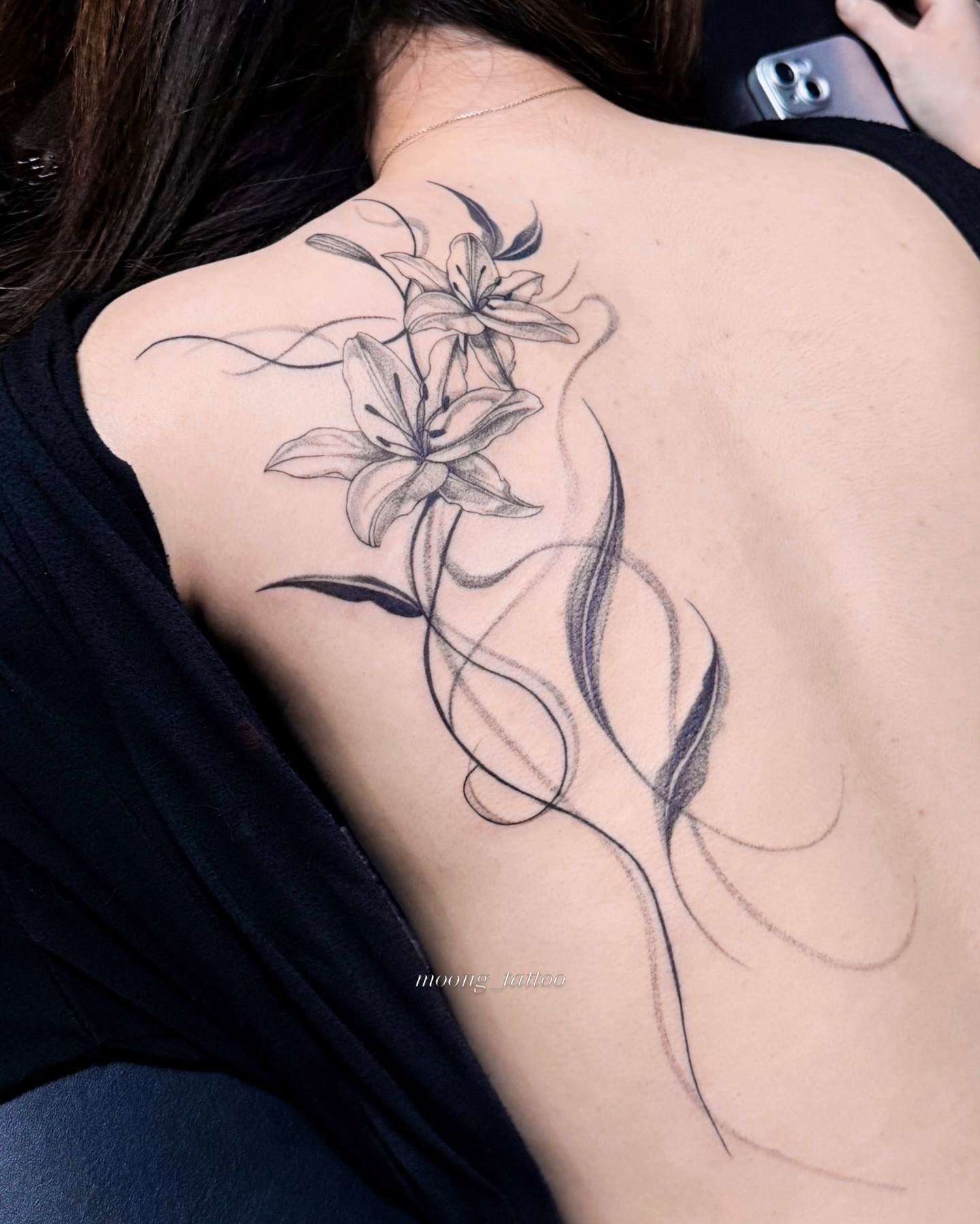 Tattoo by @moong_tattoo — black_and_grey