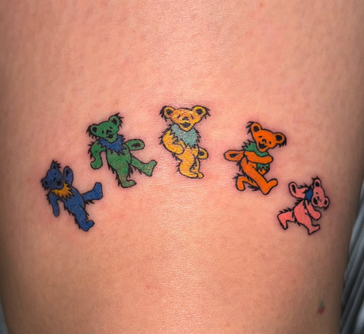 Tattoo by @kissmygiss — dotwork