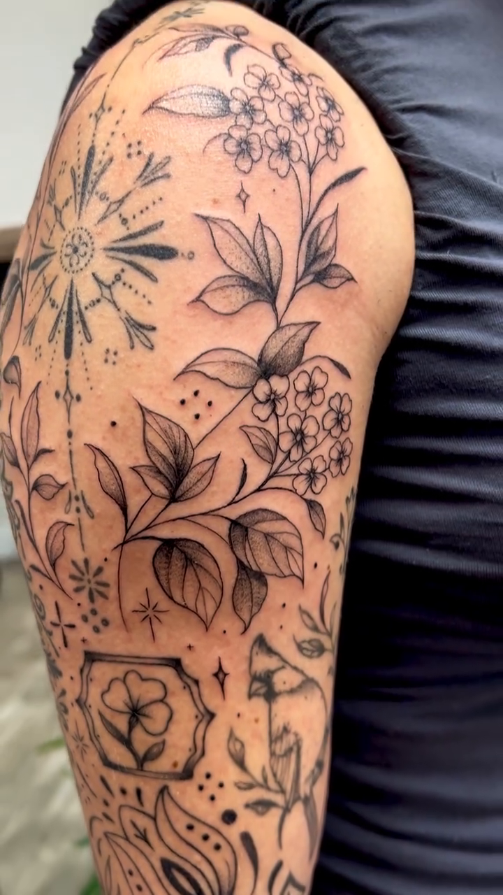 Tattoo by @tattoosbyamandabv โ fine_line, ornamental