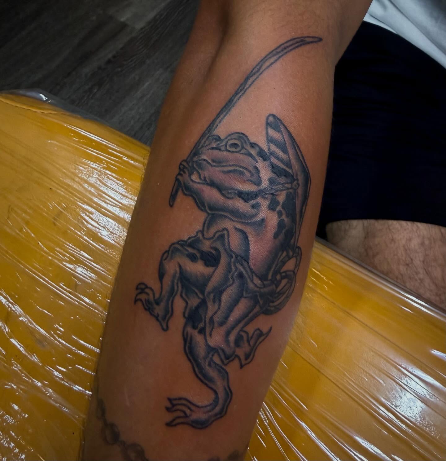 Tattoo by @electricladyink — black_and_grey