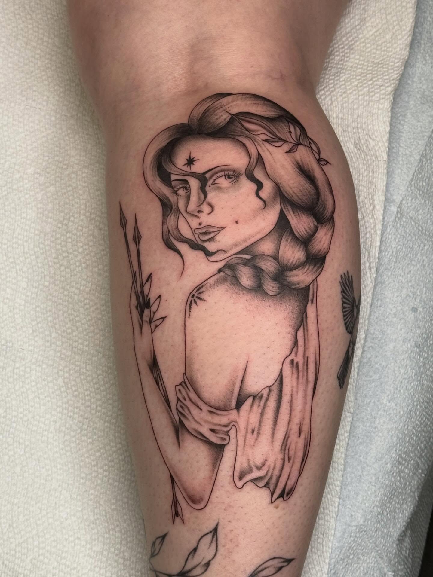 Tattoo by @raeofsunshine.tts — black_and_grey