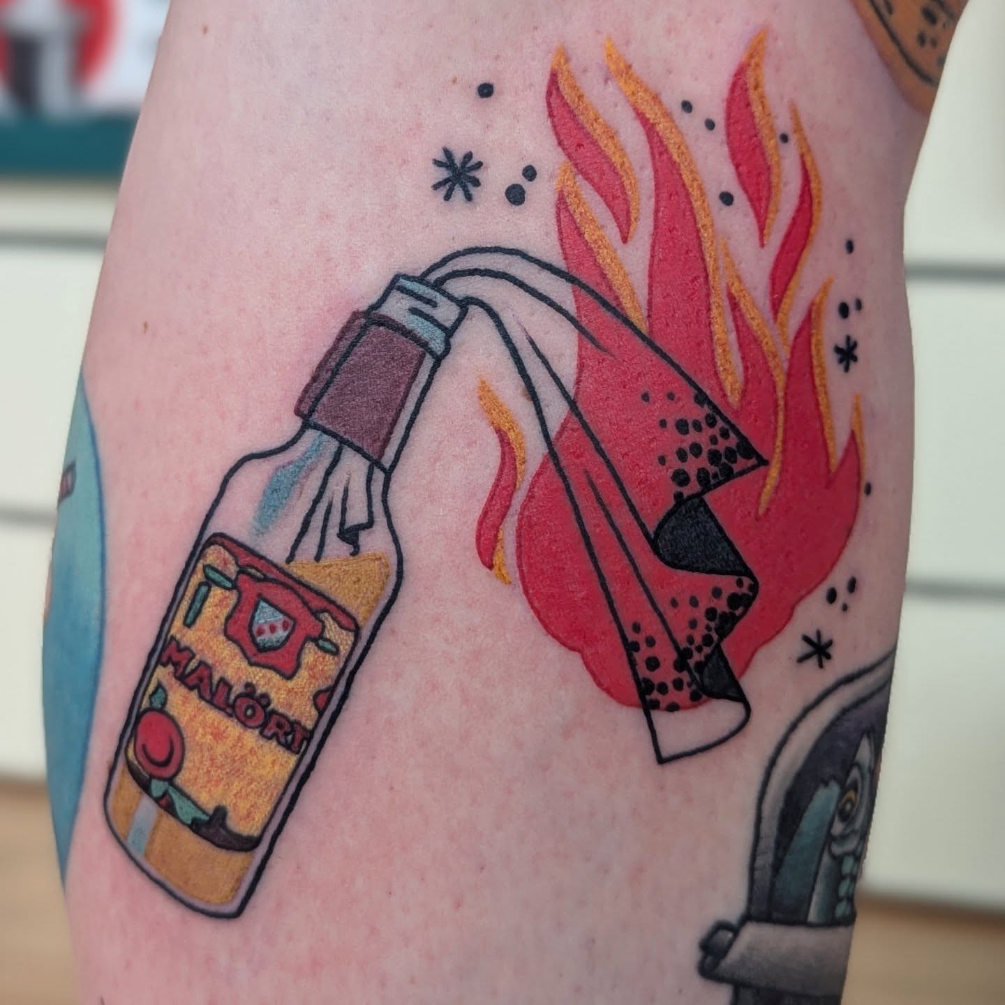 Tattoo by @angiemeuth — dotwork