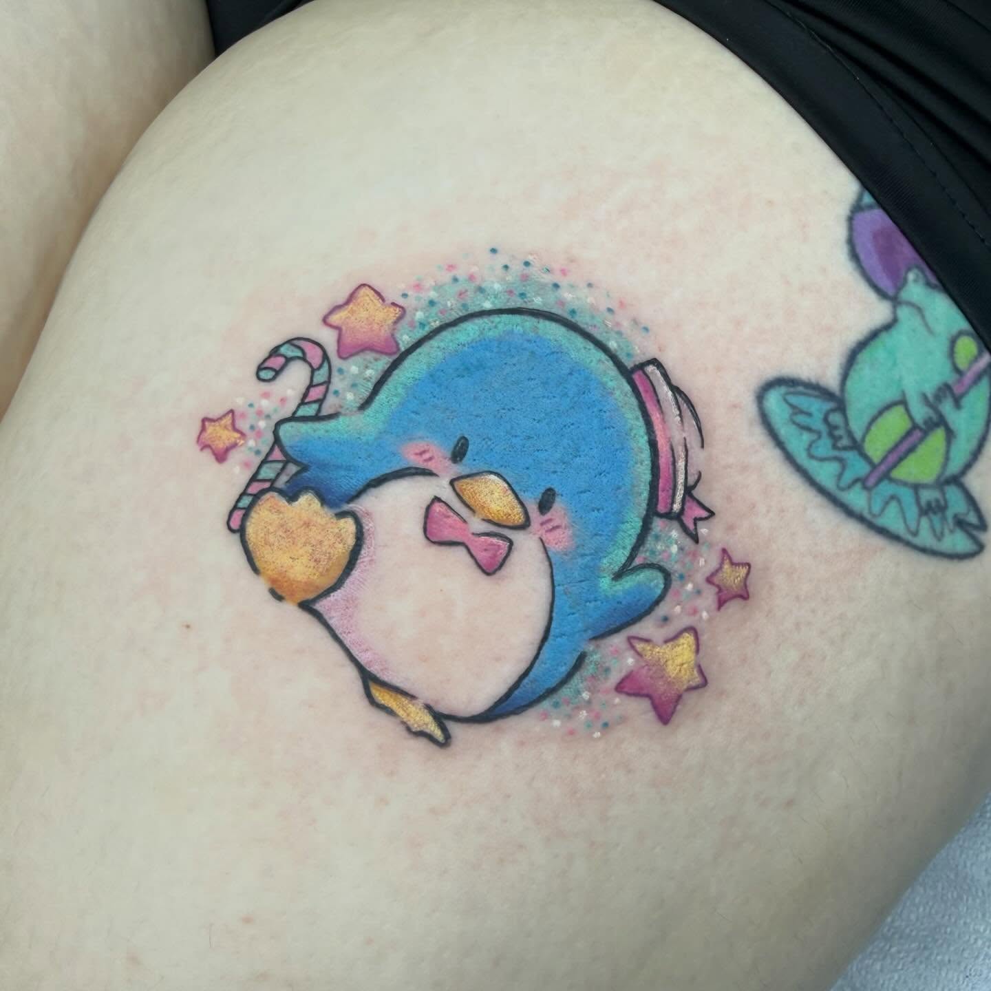 Kawaii penguin dotwork tattoo on the thigh by Bry