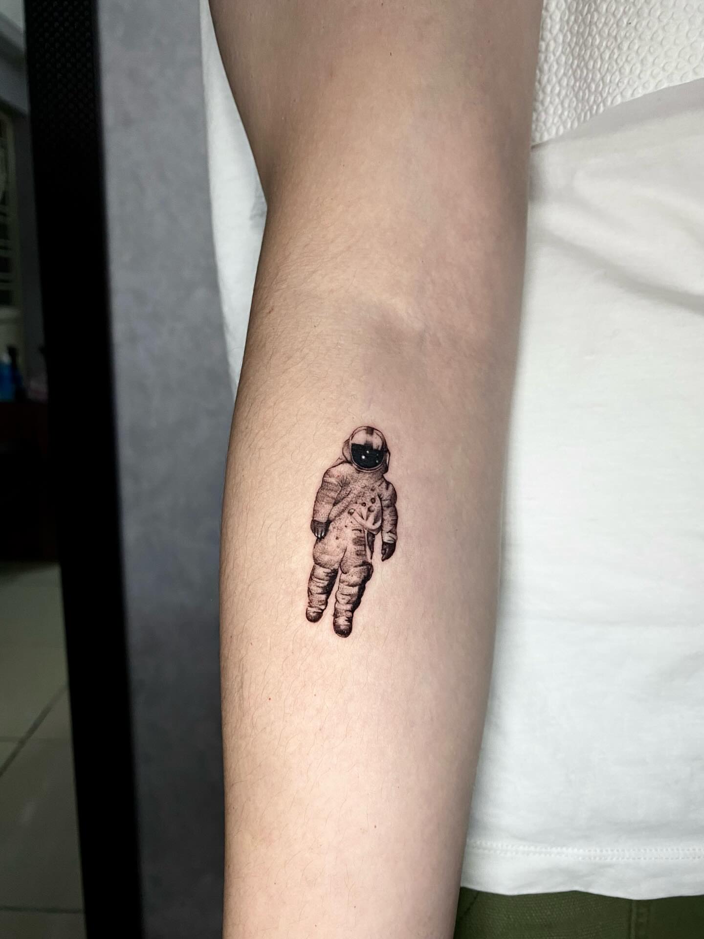 Tattoo by @henrytuan88 — black_and_grey