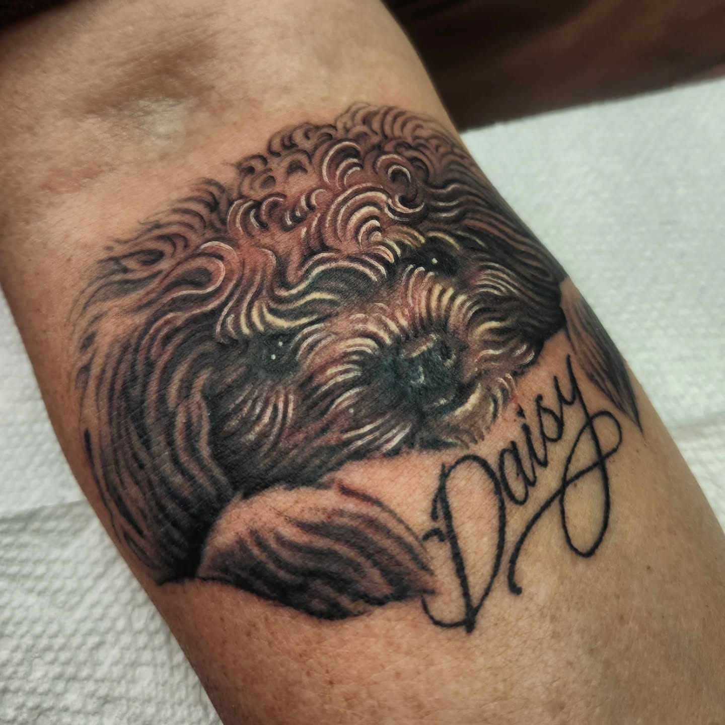 Tattoo by @fantasytattooco — realism