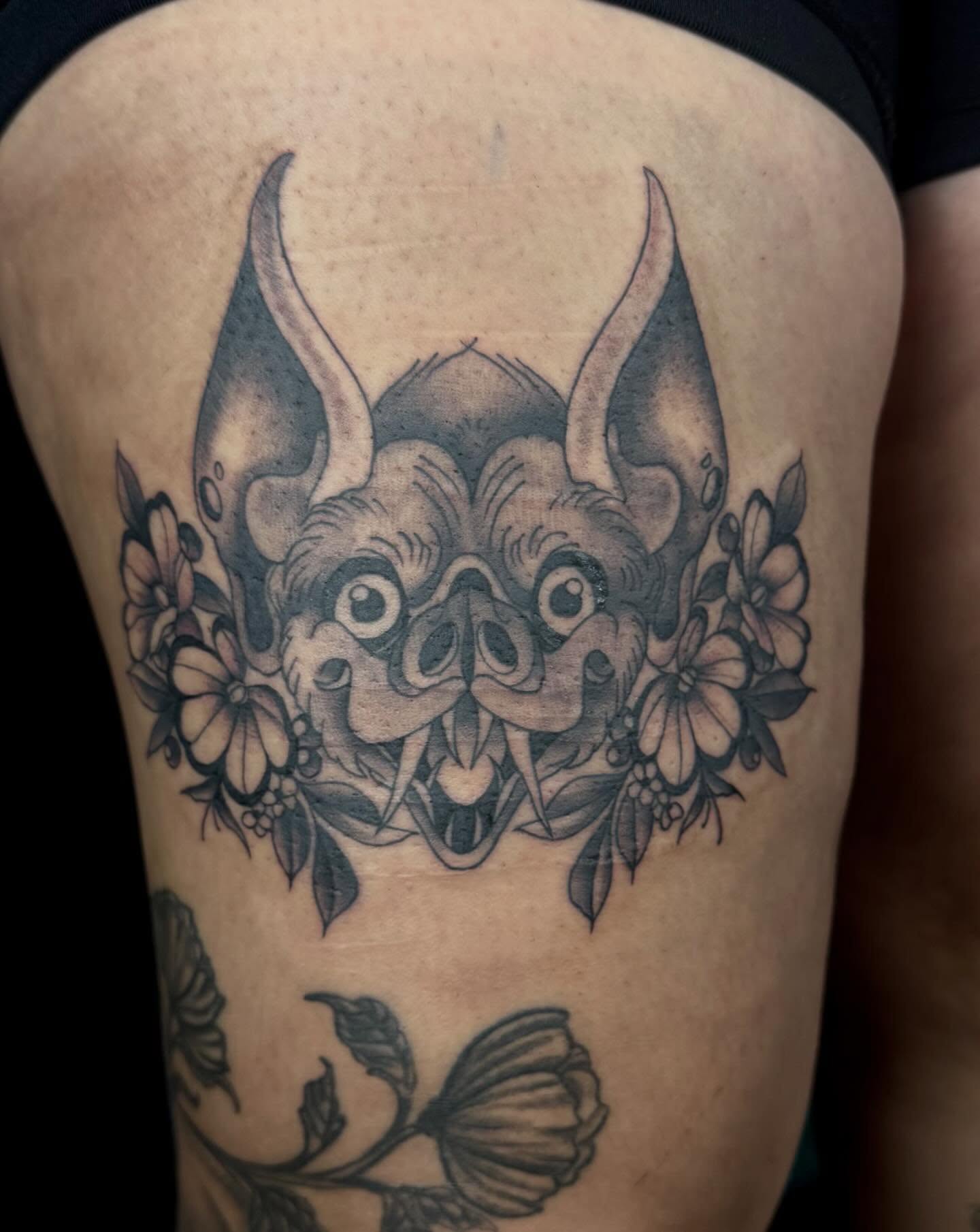 Tattoo by @kaliirisart — black_and_grey