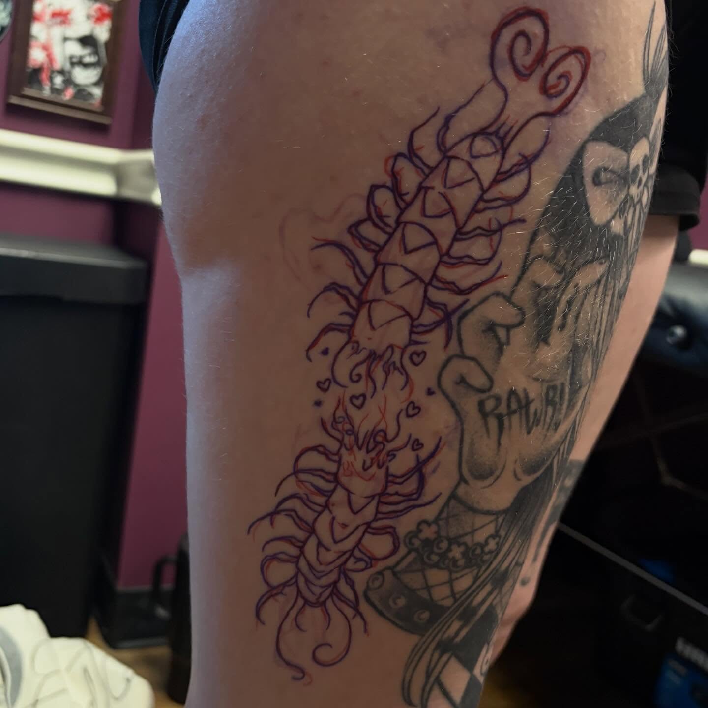 Tattoo by @piscesiscariot11 โ american_traditional, dotwork