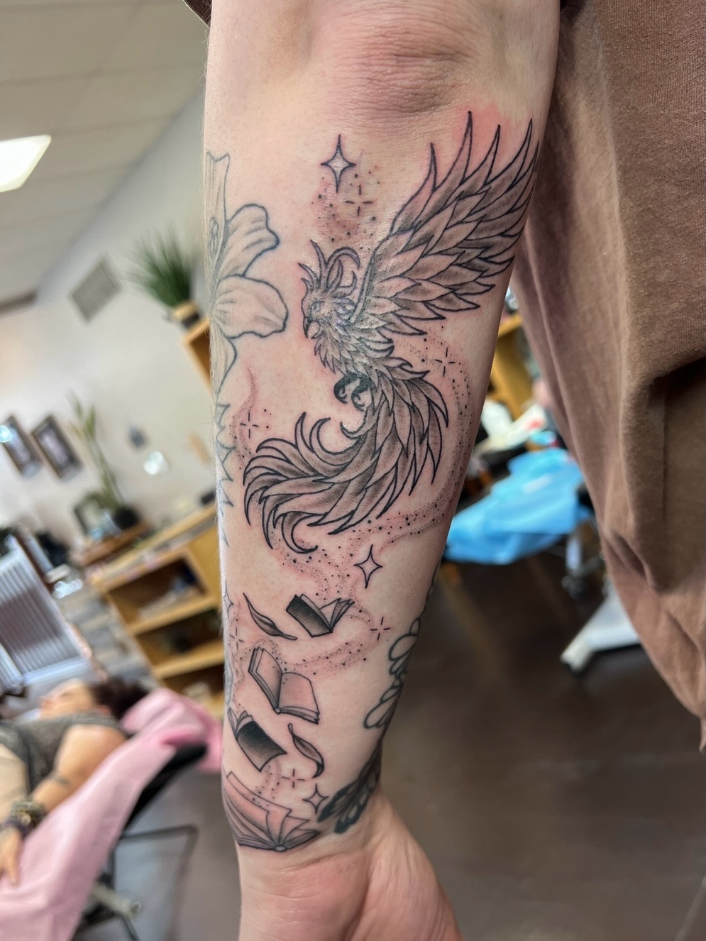 Phoenix and books dotwork tattoo on the forearm by ๐๐ฒ๐ต๐ ๐๐ช๐พ๐ป๐ฒ๐ต๐ช ๐ฃ๐ช๐ฝ๐ฝ๐ธ๐ธ๐ผ