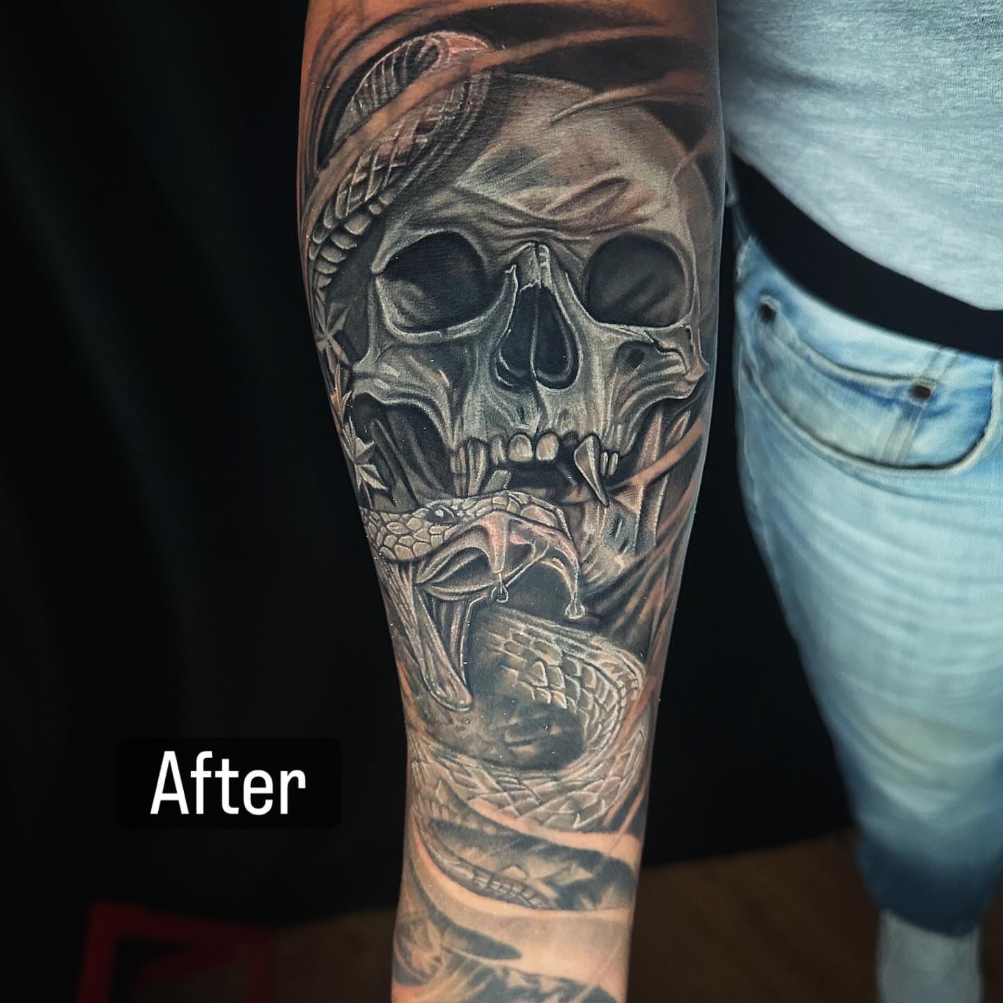 Tattoo by @jongioiatattoo — black_and_grey, realism