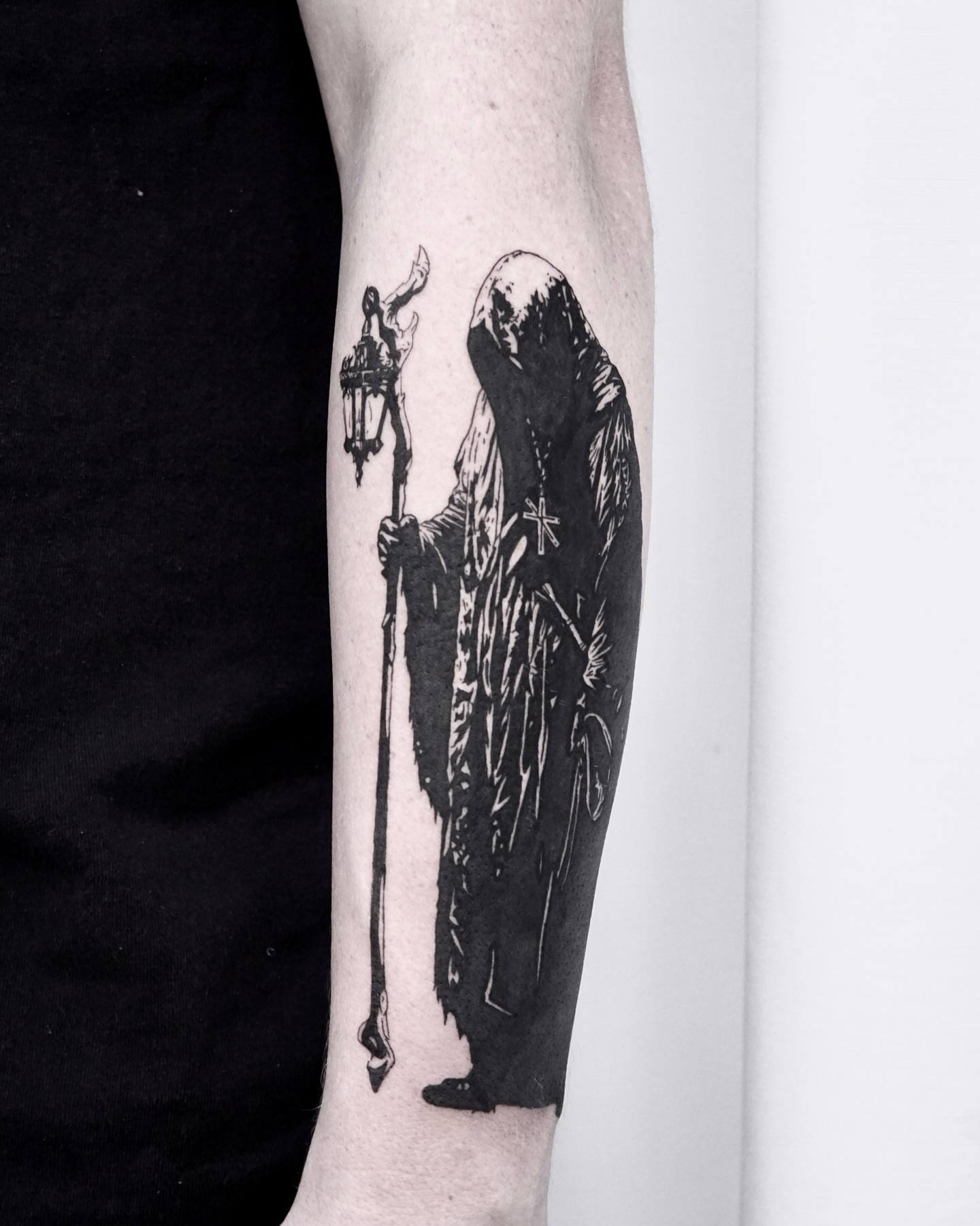 Monk with lantern realism tattoo on the forearm by Caesar 시저