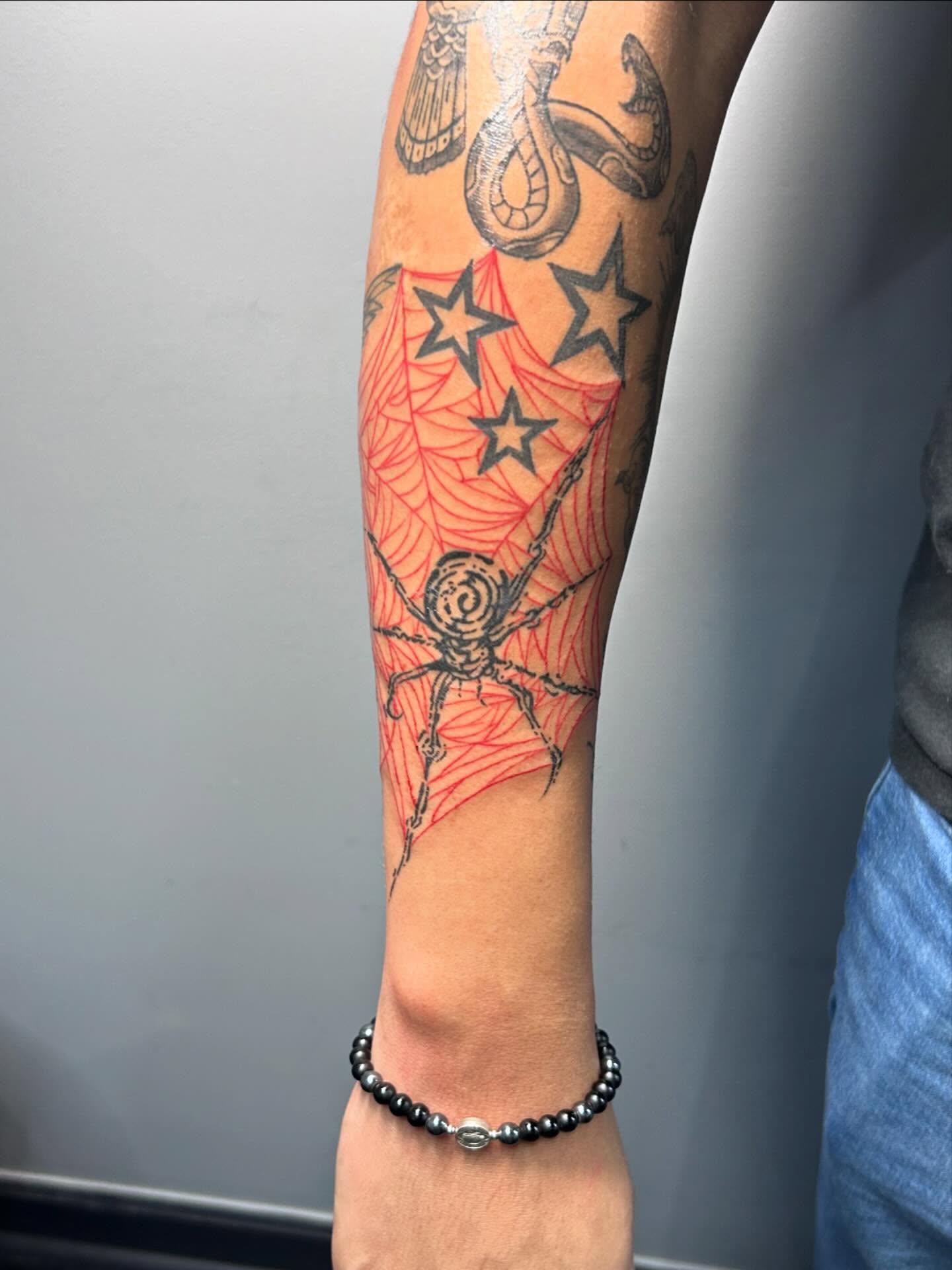 Tattoo by @1nk.alchemy โ geometric