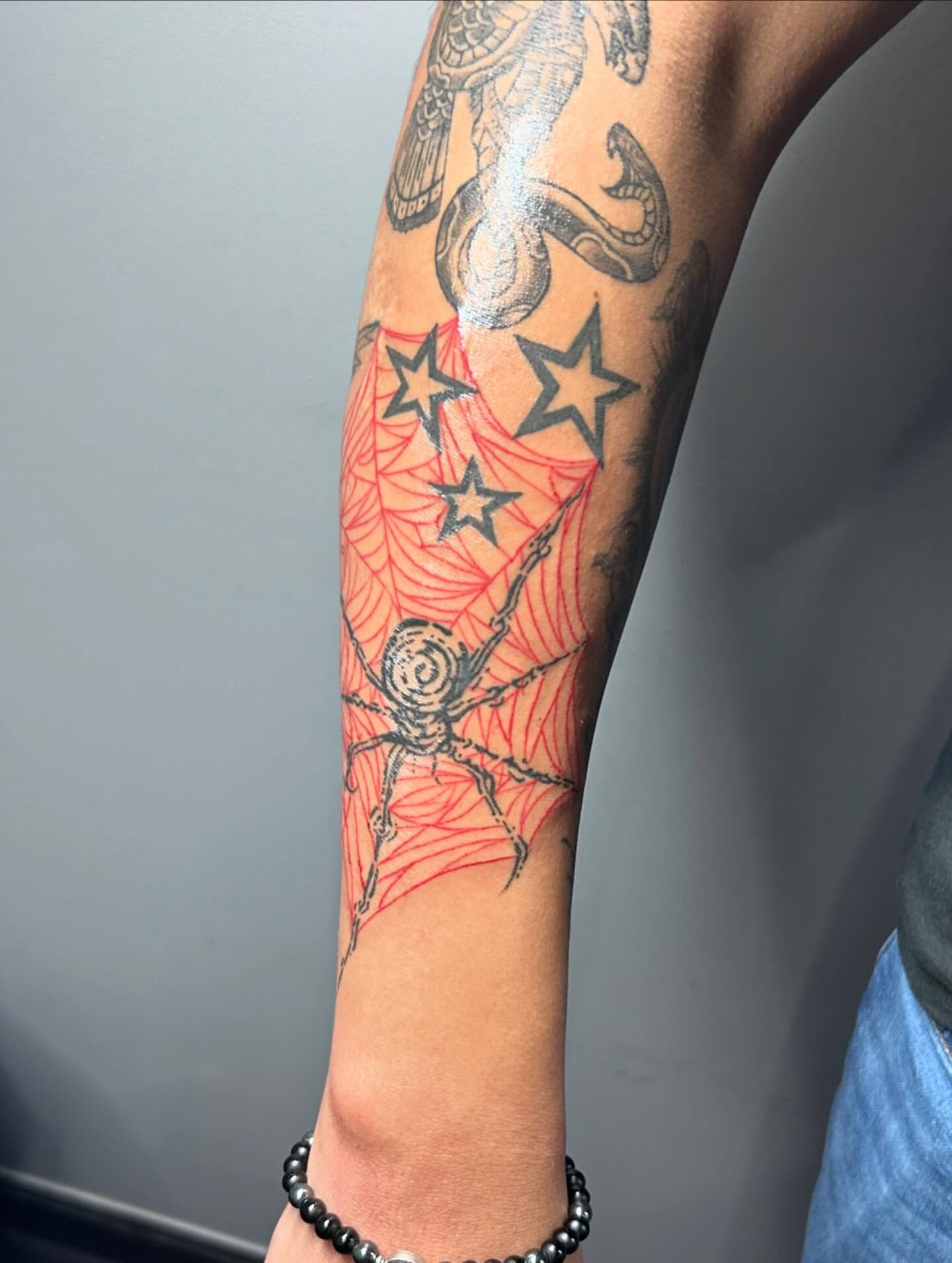 Tattoo by @1nk.alchemy โ geometric, dotwork