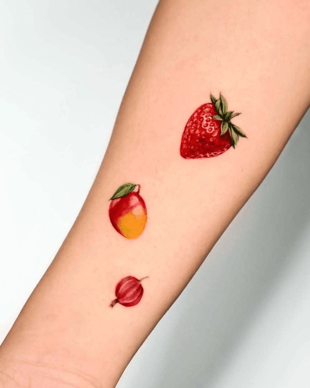 Tattoo by @shishkina_art โ realism