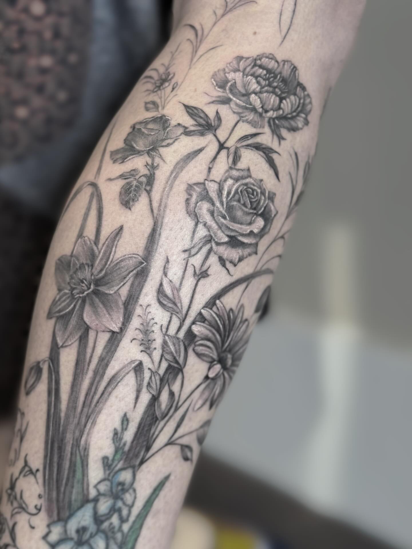 Tattoo by @tattooartistalina β black_and_grey, realism