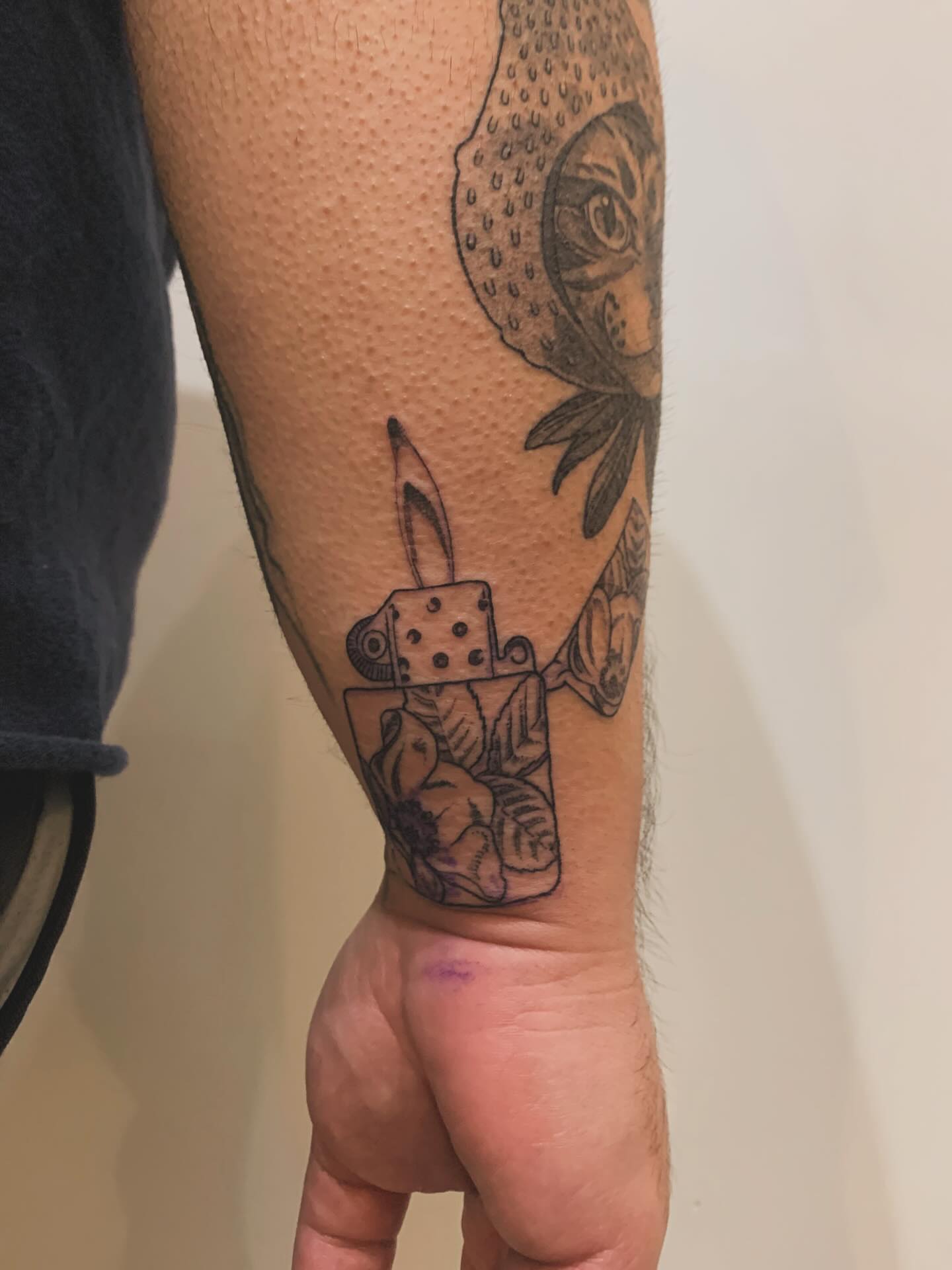 Tattoo by @peripeteiah — black_and_grey