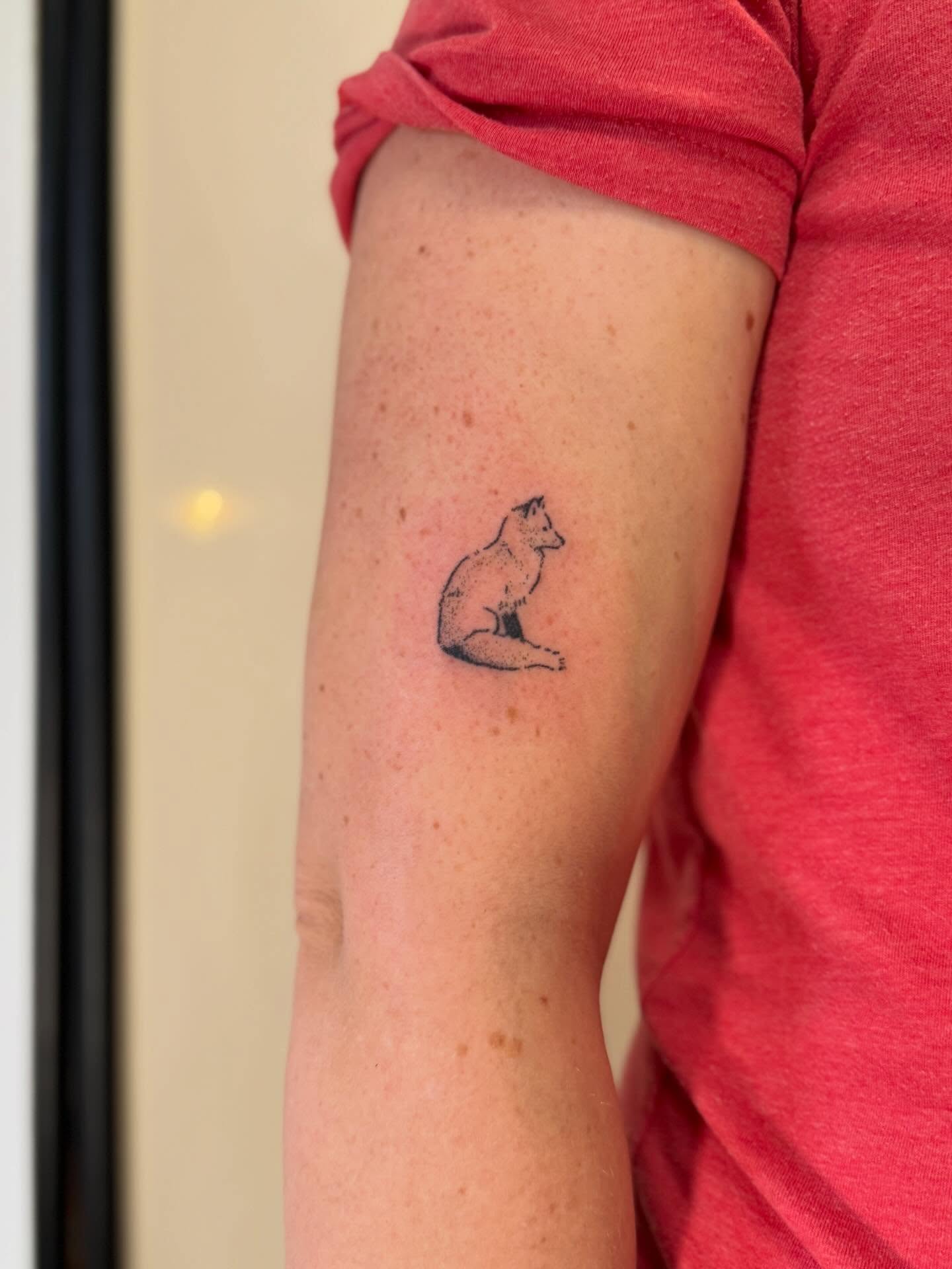 Tattoo by @kipandkoe — dotwork