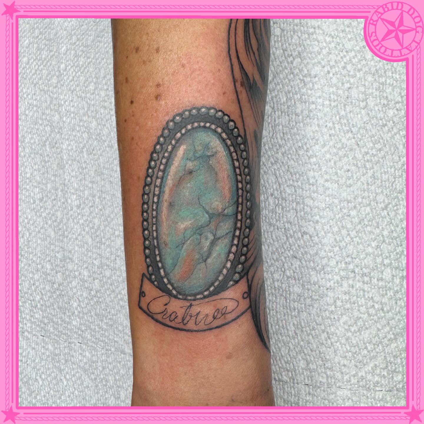Cameo realism tattoo on the forearm by 𝕷𝖊𝖝𝖎 𝕽𝖚𝖓𝖞𝖔𝖓