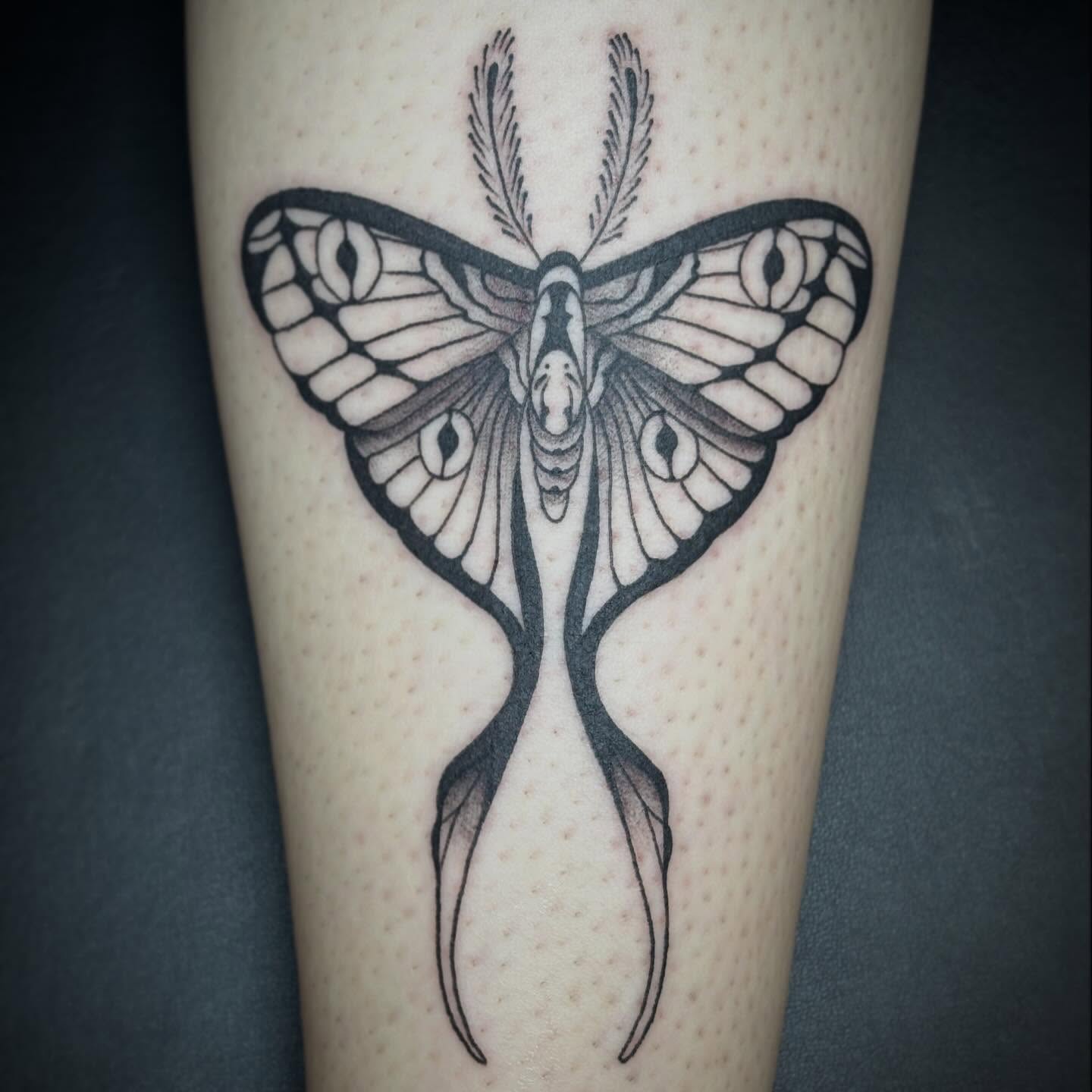 Tattoo by @tattoosbyrye — black_and_grey