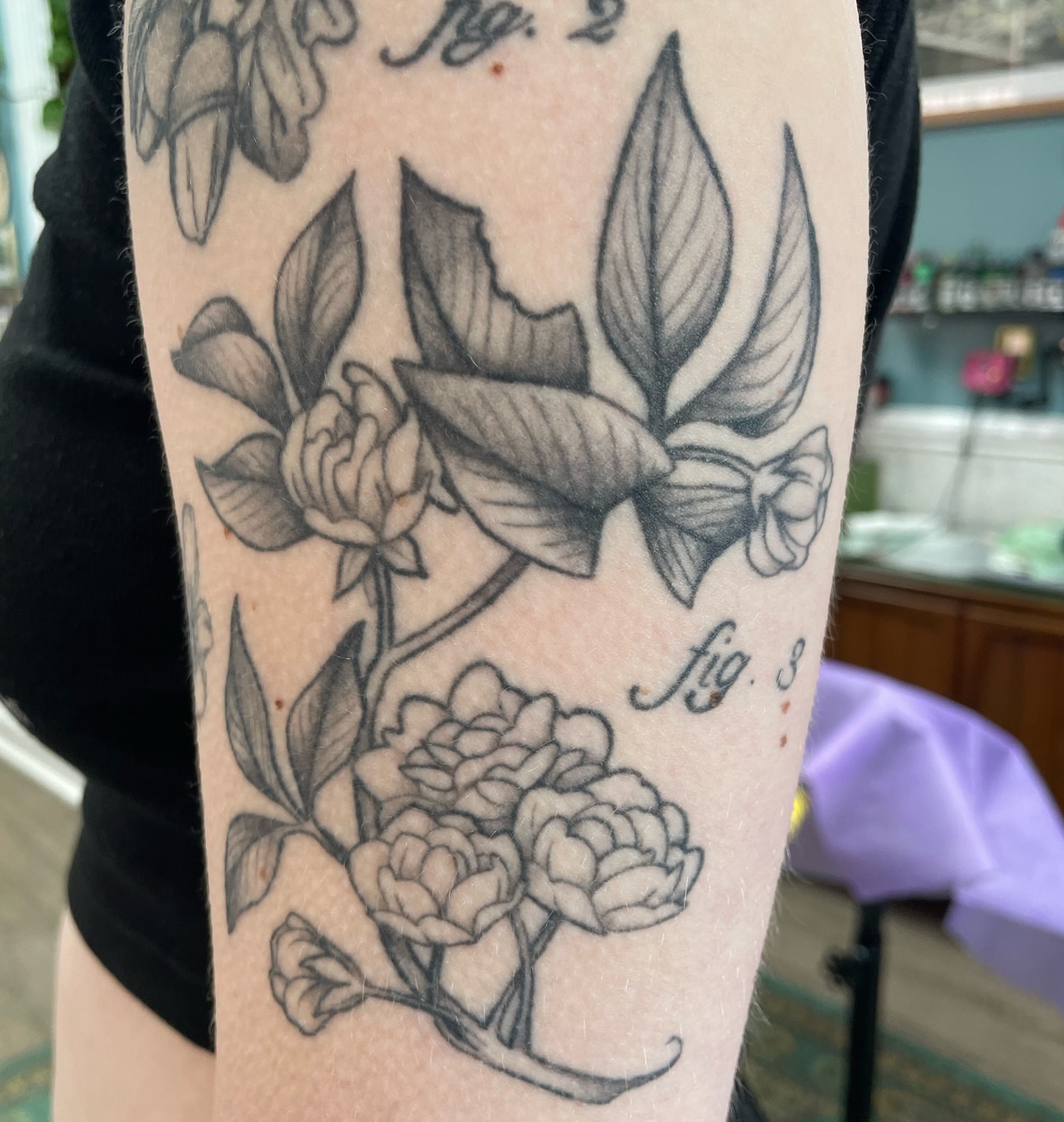 Tattoo by @lyndzee_ — black_and_grey