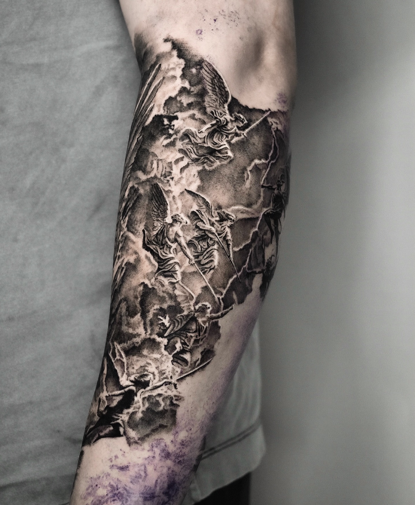 Tattoo by @tattooer_amu — black_and_grey, realism