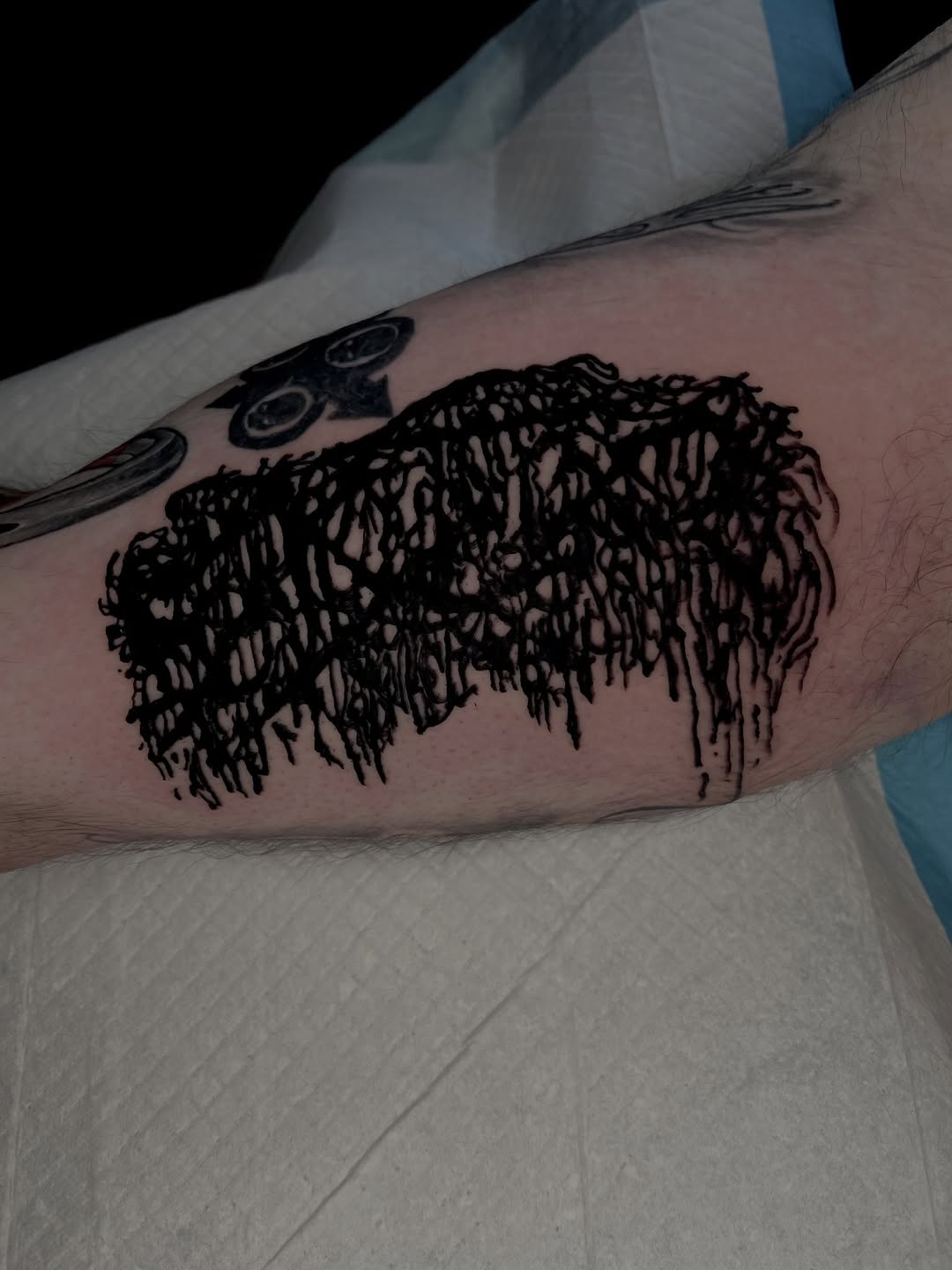 Tattoo by @durbin_designs โ blackwork