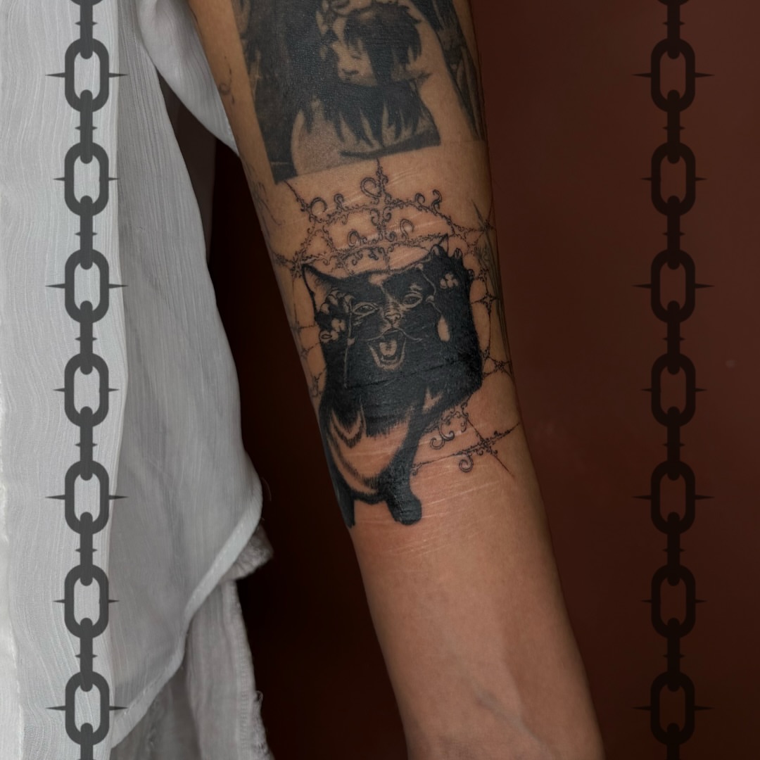 Tattoo by @vsgoblintatts — black_and_grey