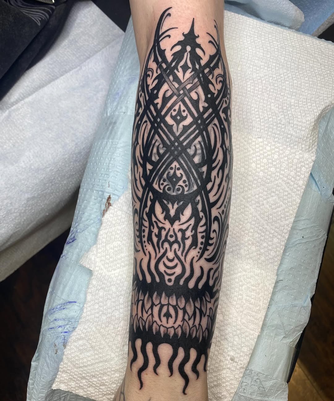 Tattoo by @_tommyboytattooer_ — blackwork, ornamental