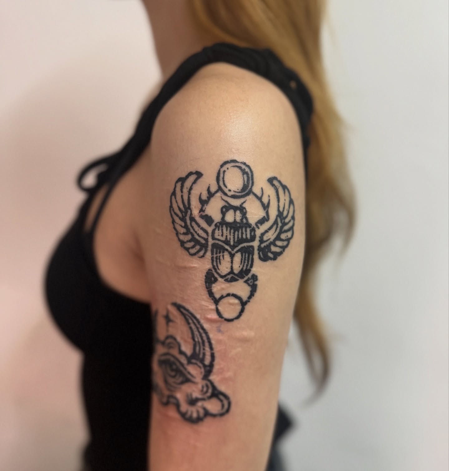 Tattoo by @momotattoo0906 — black_and_grey