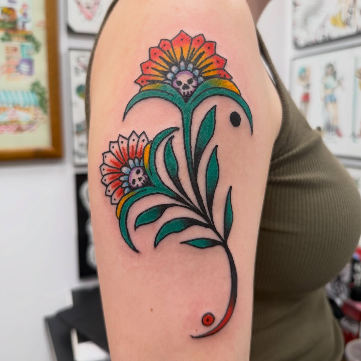 Tattoo by @s.hawtyseven — new_school, dotwork