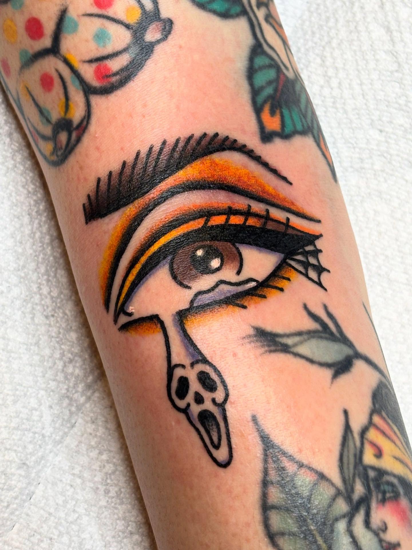 Tattoo by @rutattoos — american_traditional, trash_polka