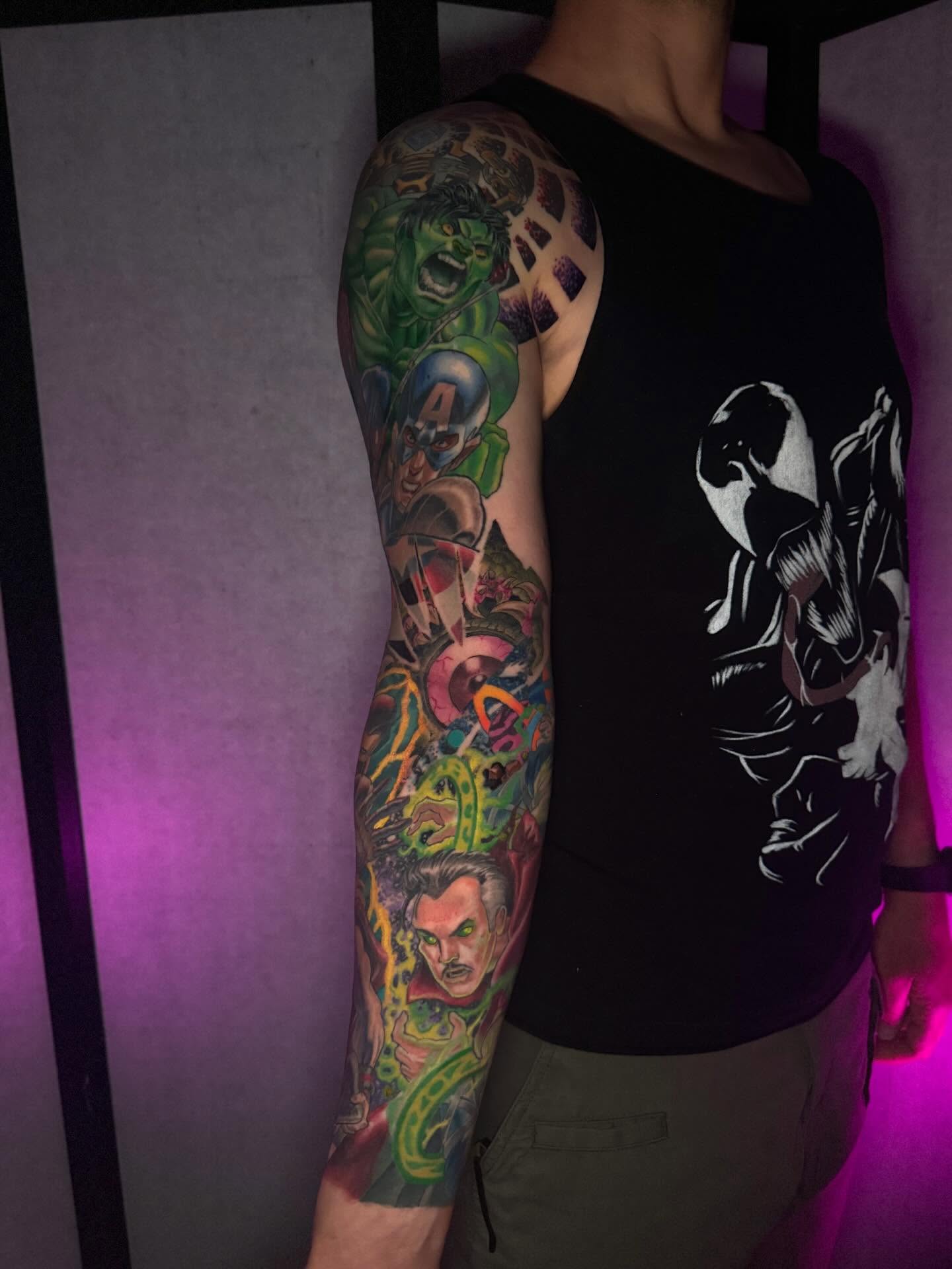 Tattoo by @flacomartinez13 — dotwork