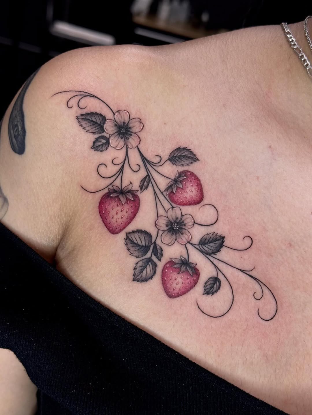 Tattoo by @kuraiinkz — fine_line, black_and_grey
