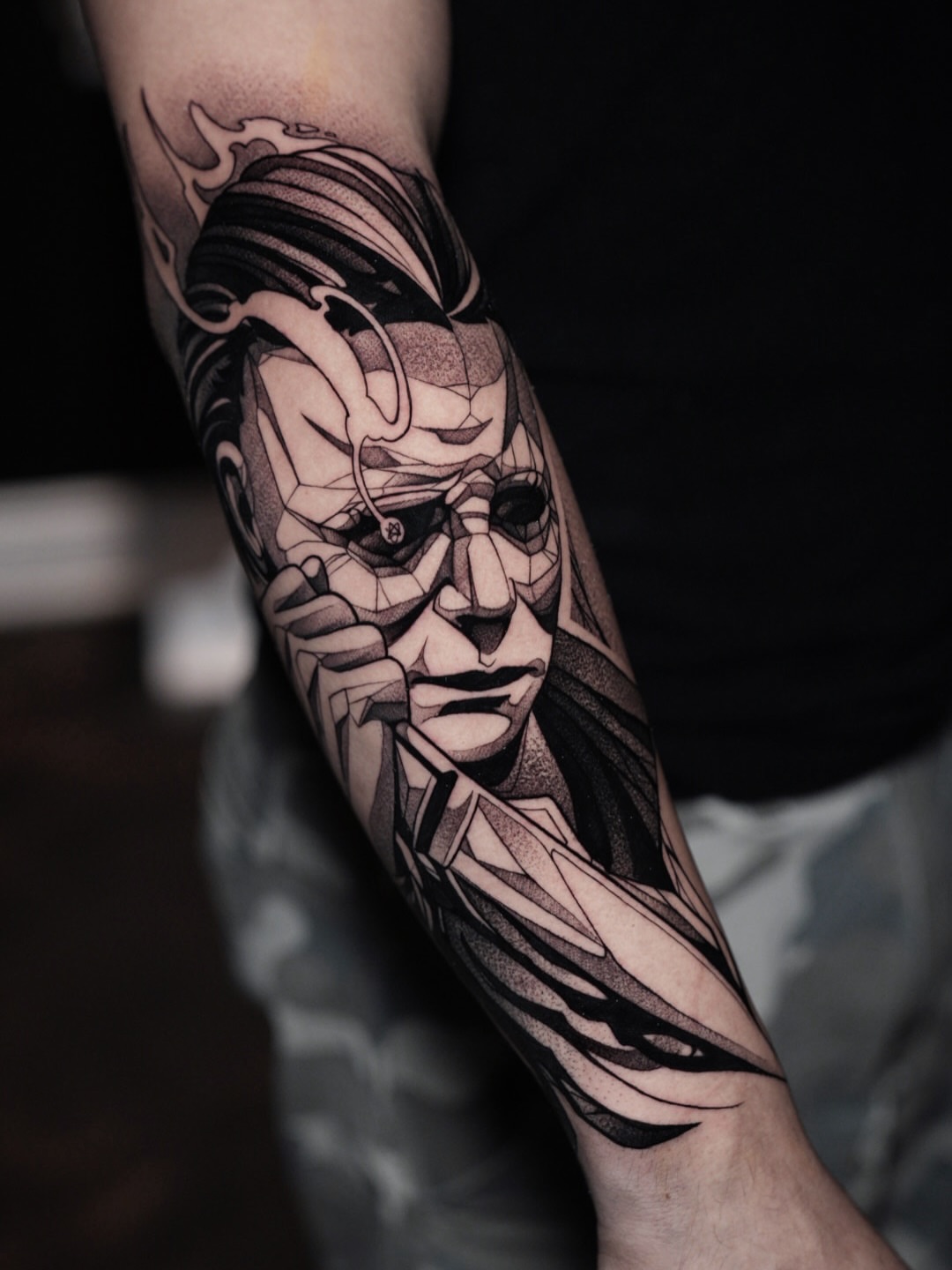 Geometric portrait geometric tattoo on the forearm by CRISTIAN AMORES シ