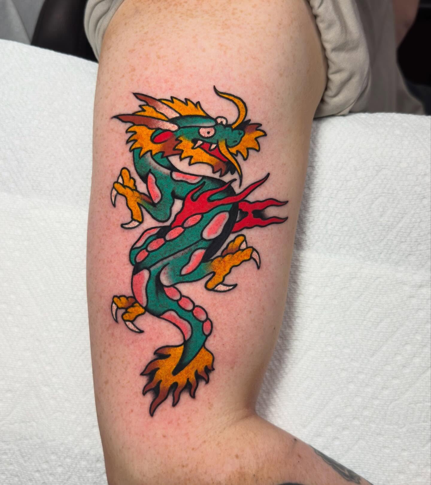 Tattoo by @tat2vandal โ american_traditional